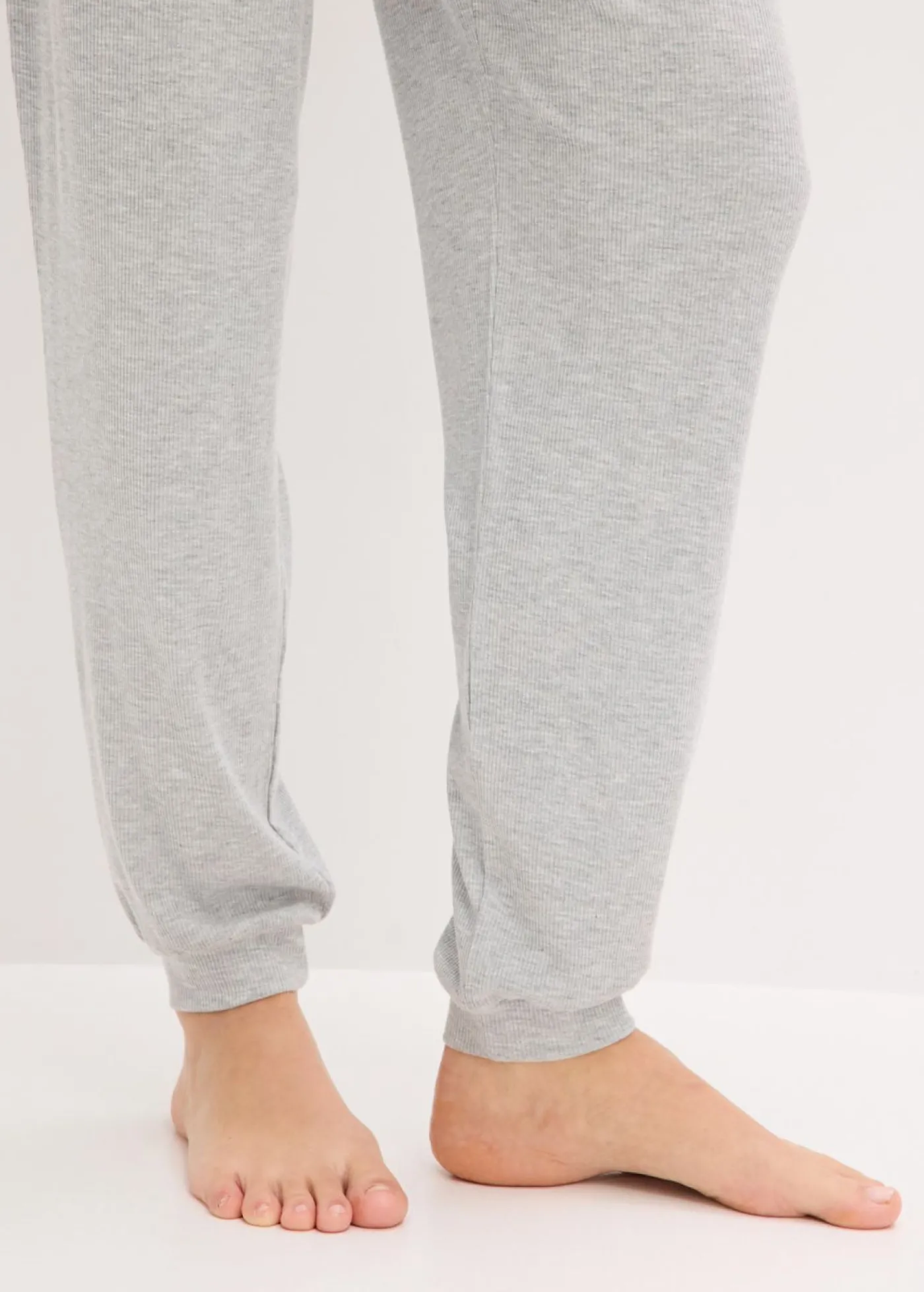 bonprix bonprix Pantalón de pijama de suave canalé de viscosa gris claro jaspeado moteado New
