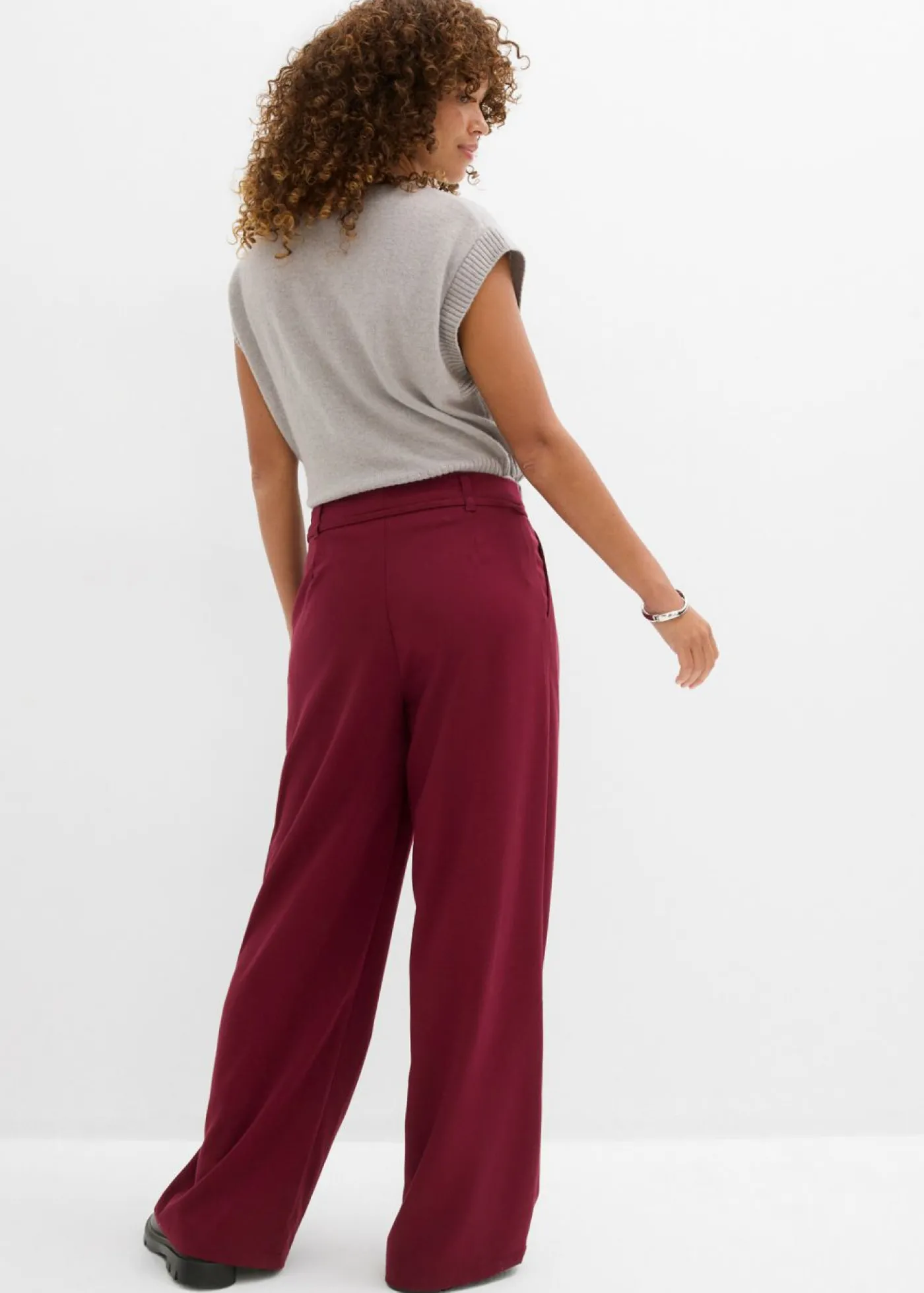 bonprix bonprix Pantalón de pinzas con cordón mora oscuro