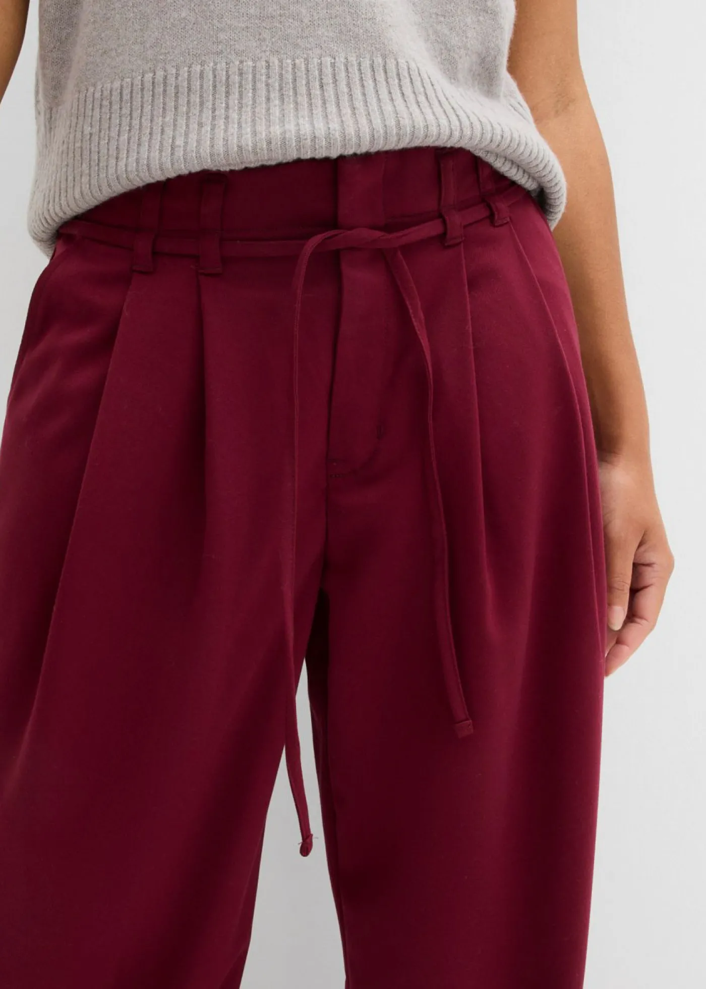 bonprix bonprix Pantalón de pinzas con cordón mora oscuro