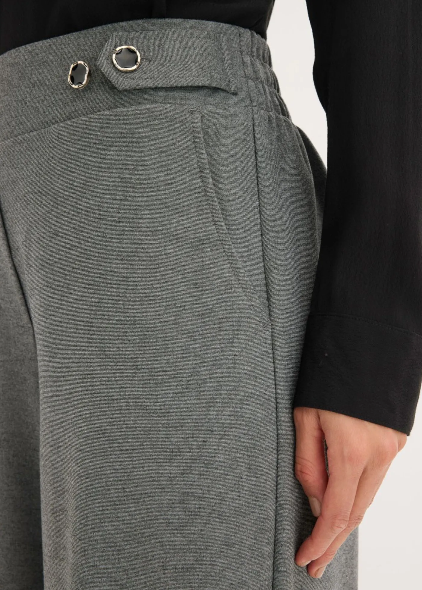 bonprix bonprix Pantalón de punto con cierre decorativo Gris jaspeado Sale