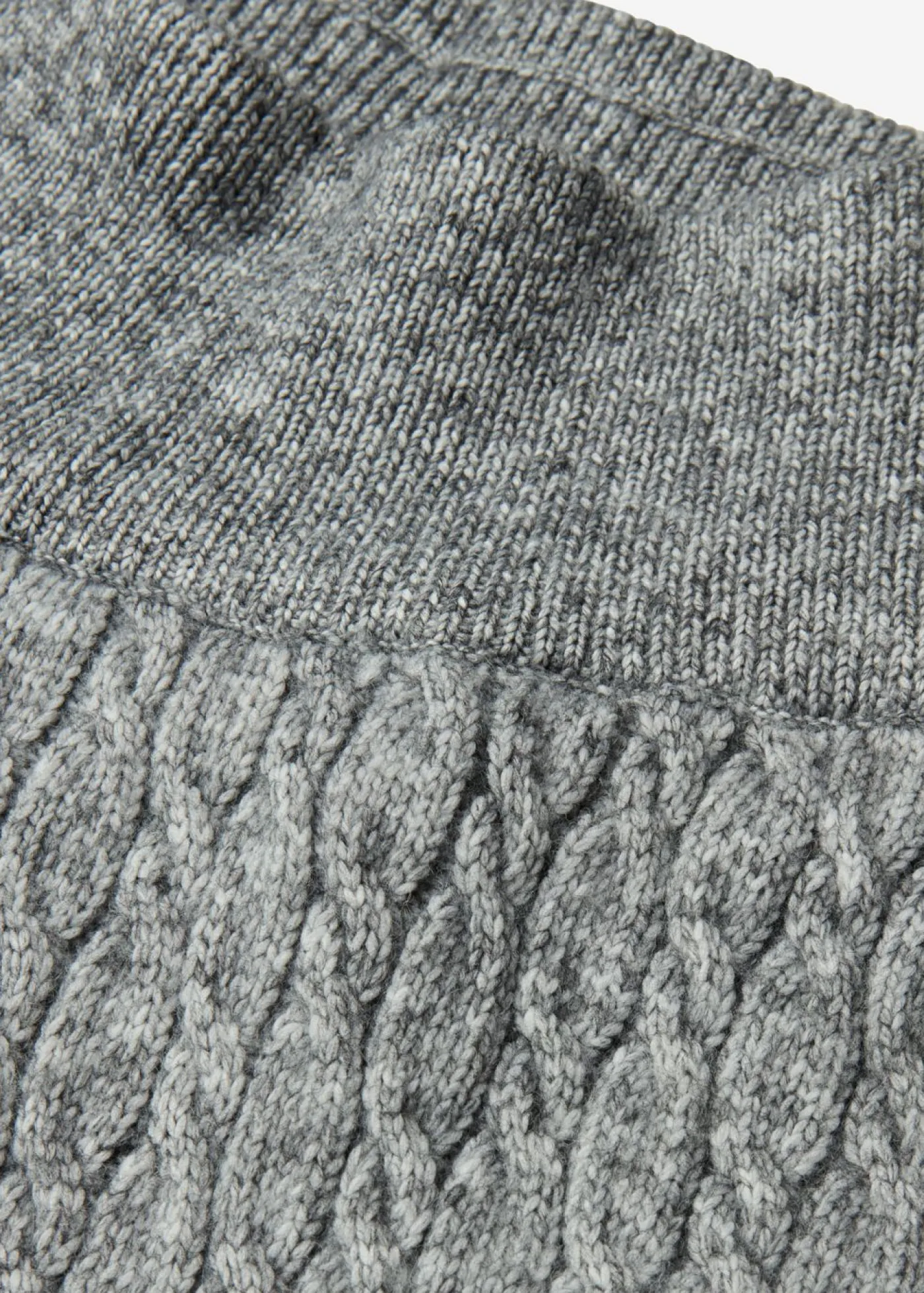 bonprix bonprix Pantalón de punto con patrón trenzado Gris jaspeado New