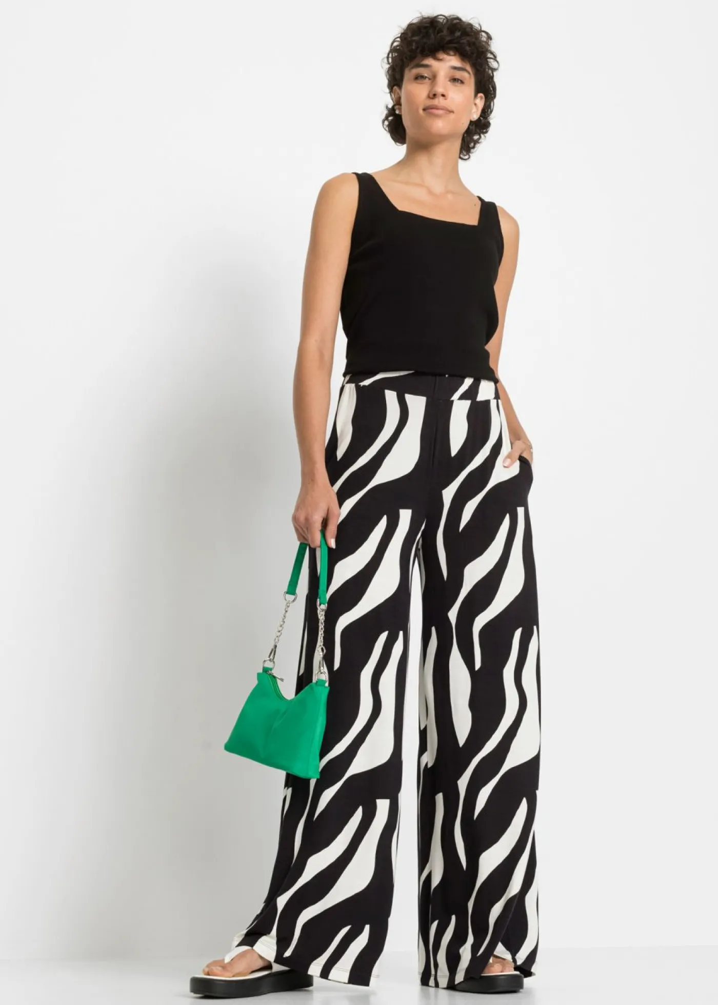 bonprix bonprix Pantalón de punto de mezcla de viscosa suave Blanco-negro Discount