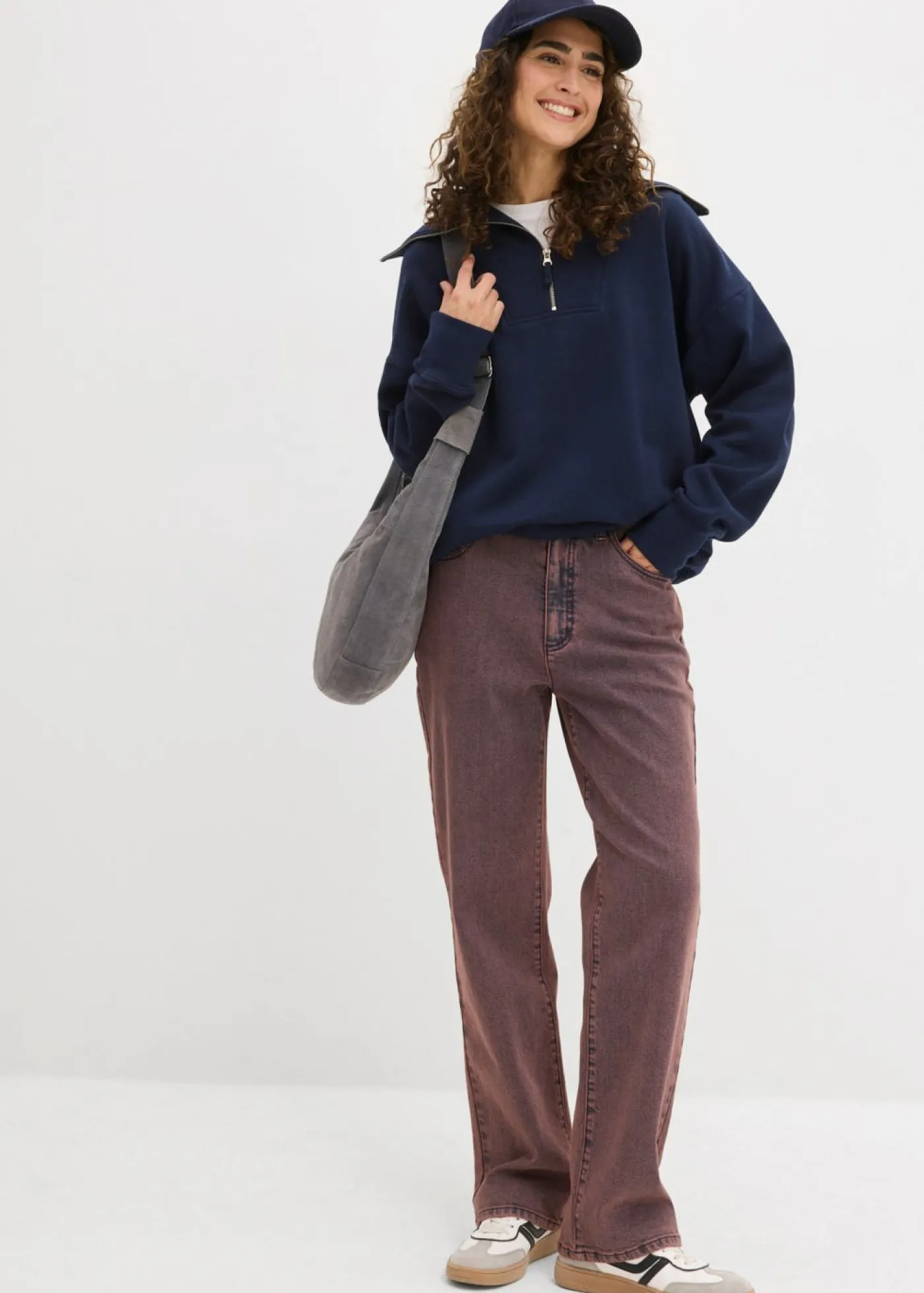 bonprix bonprix Pantalón de sarga con efecto lavado rojo burdeos Online