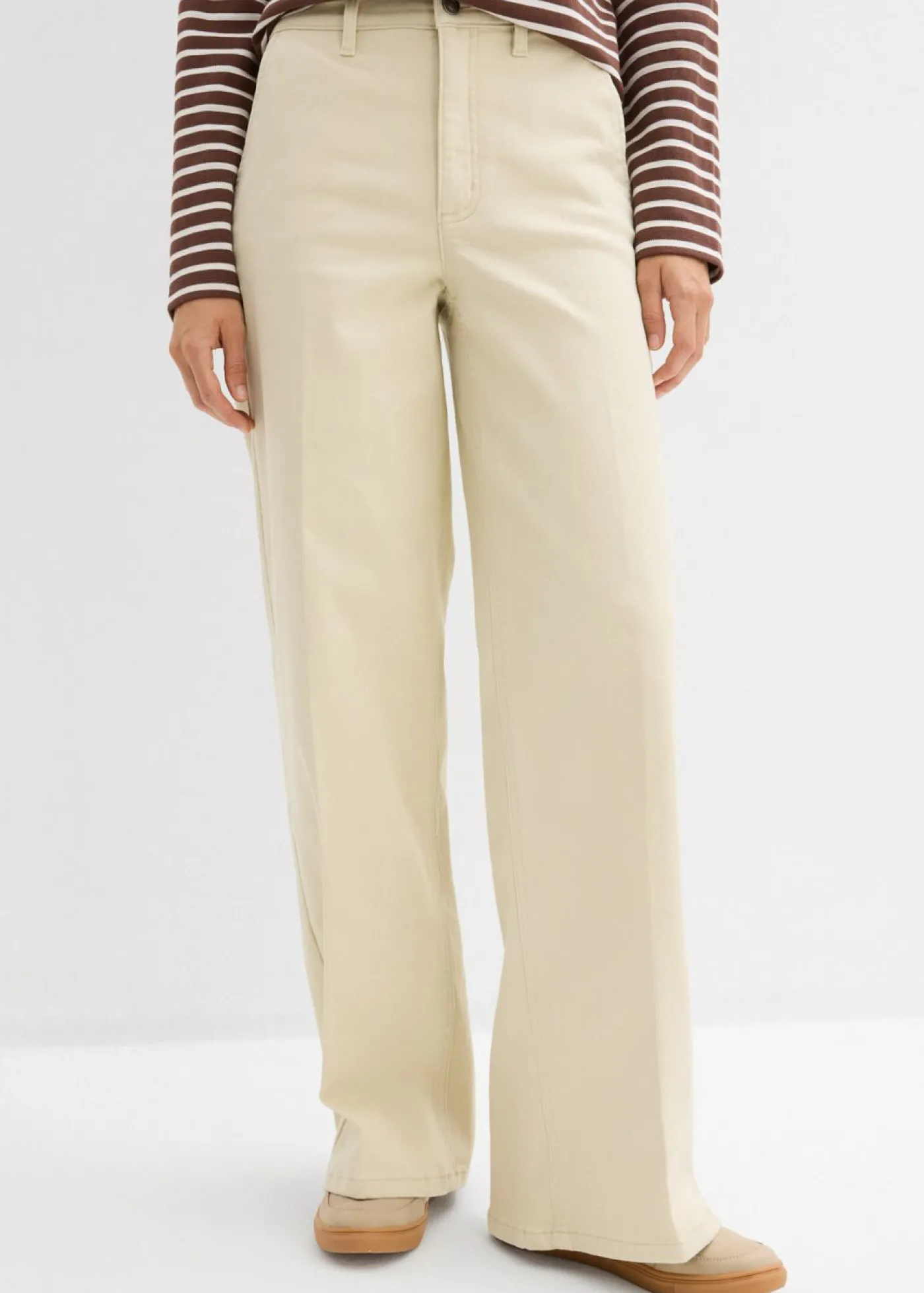 bonprix bonprix Pantalón de sarga de talle alto Arena claro Hot