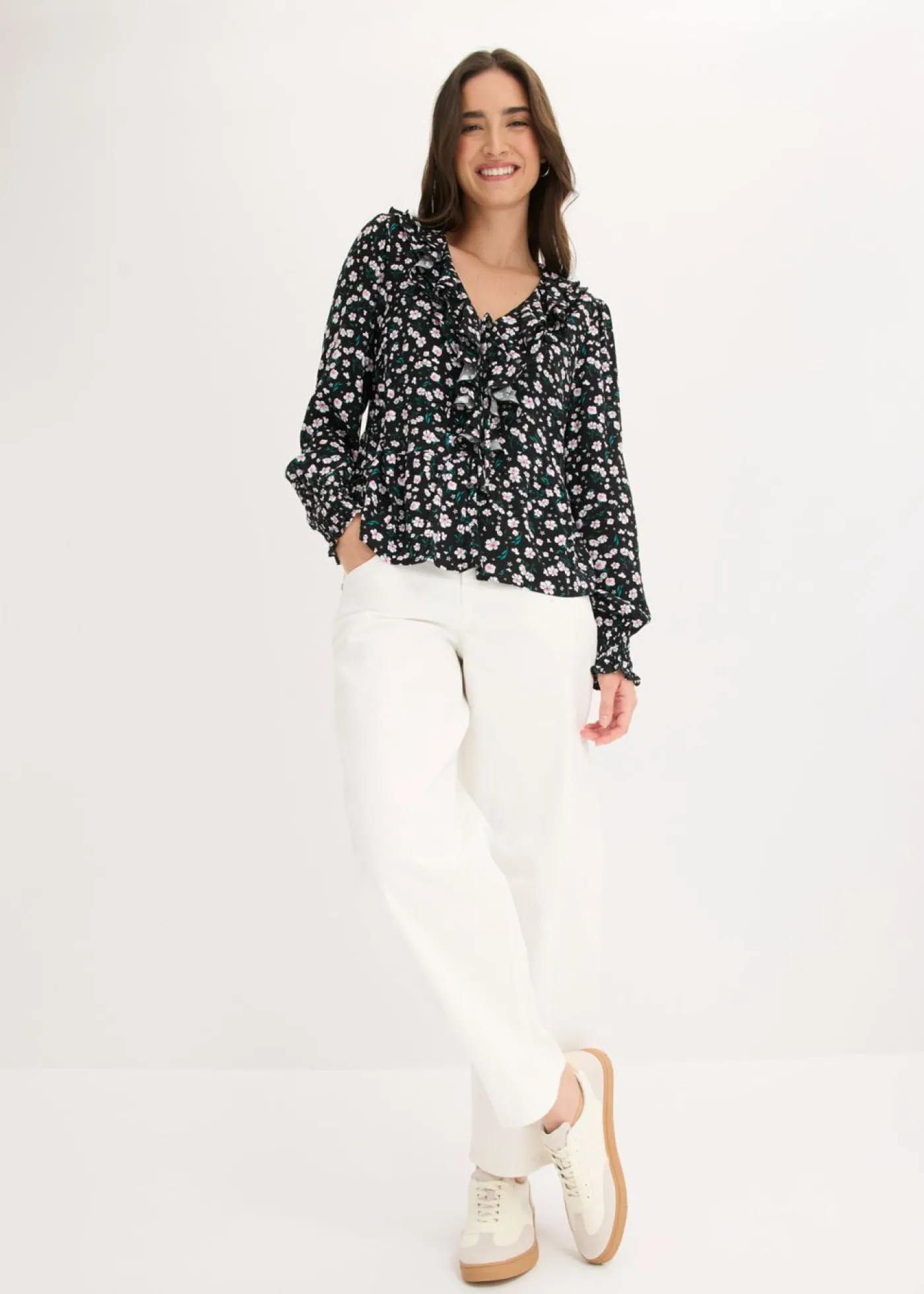 bonprix bonprix Pantalón de sarga en mezcla de algodón elástico Blanco lana Online