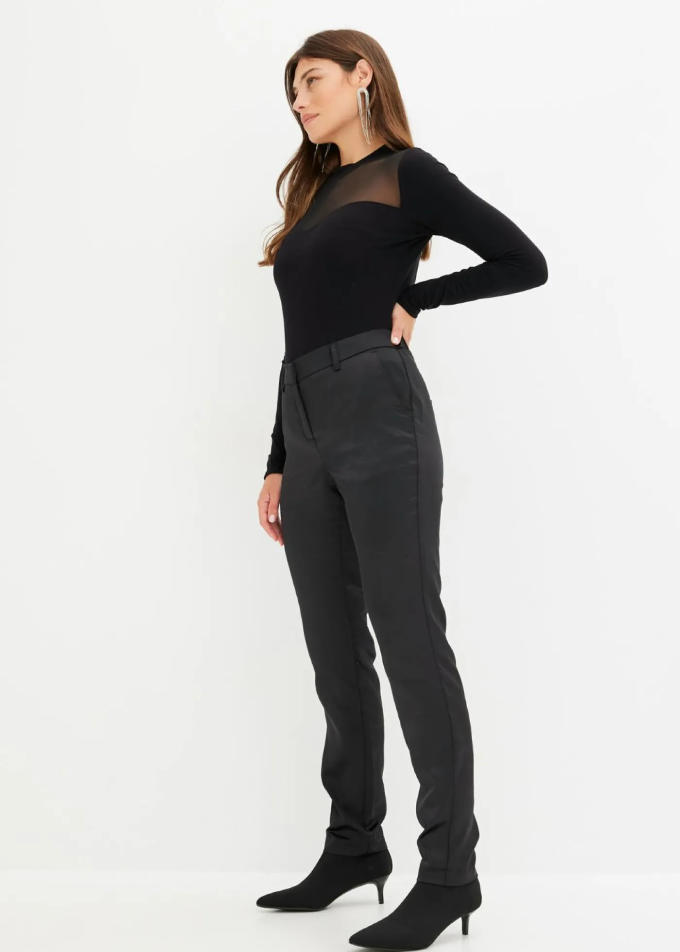 bonprix bonprix Pantalón de traje de satén fino Negro Outlet