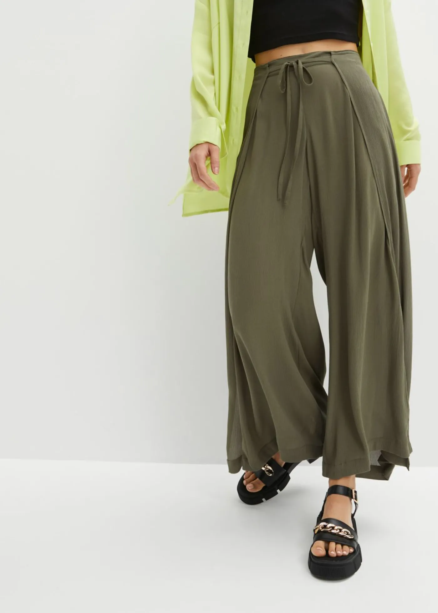 bonprix bonprix Pantalón de viscosa fluida Verde grisáceo Best