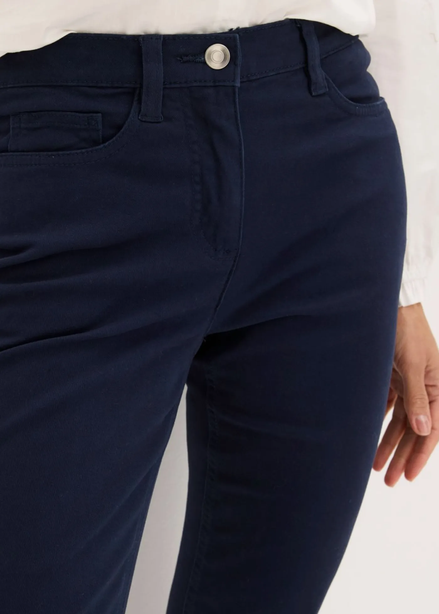 bonprix bonprix Pantalón elástico capri Azul oscuro Outlet