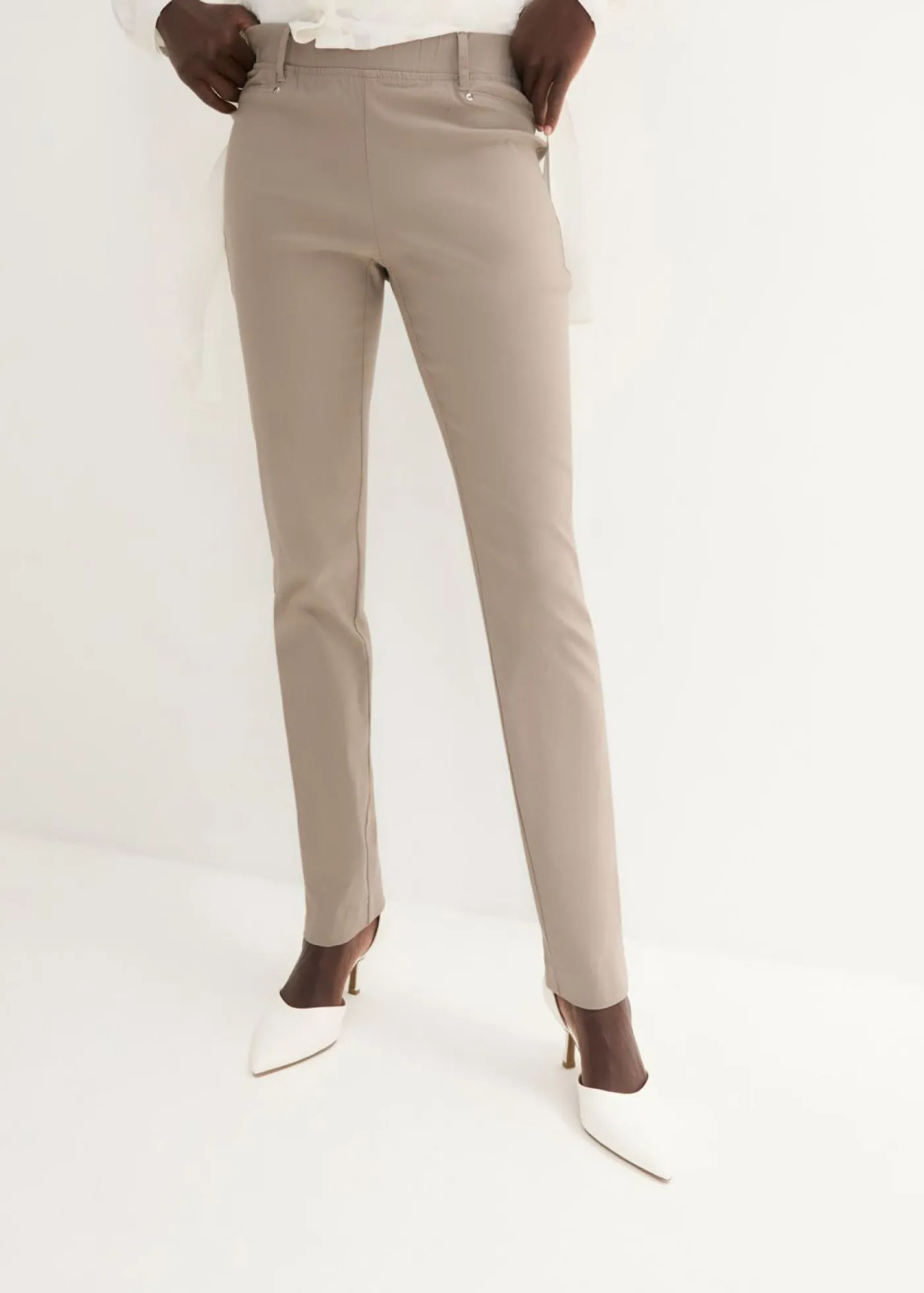 bonprix bonprix Pantalón elástico con cintura antideslizante Marrón grisáceo Discount