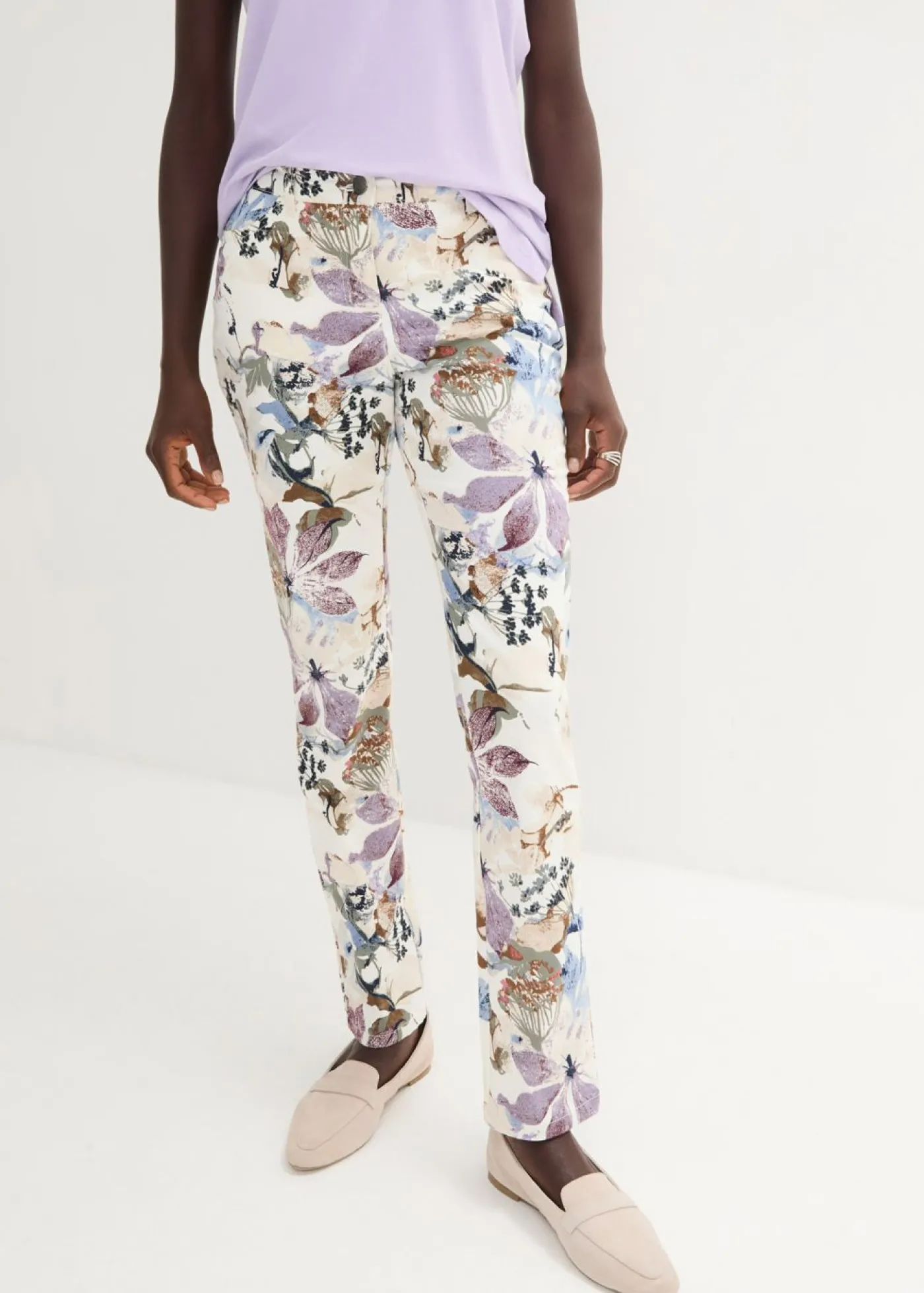 bonprix bonprix Pantalón elástico con estampado de flores Crudo de flores Online