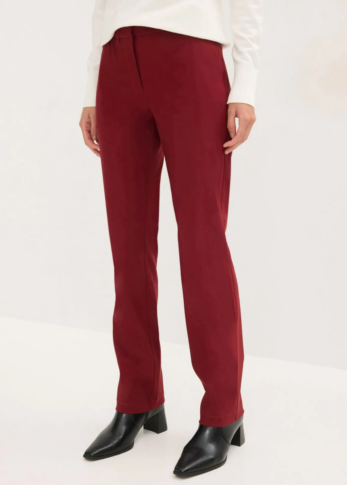 bonprix bonprix Pantalón elástico de bengalina Rojo rubí