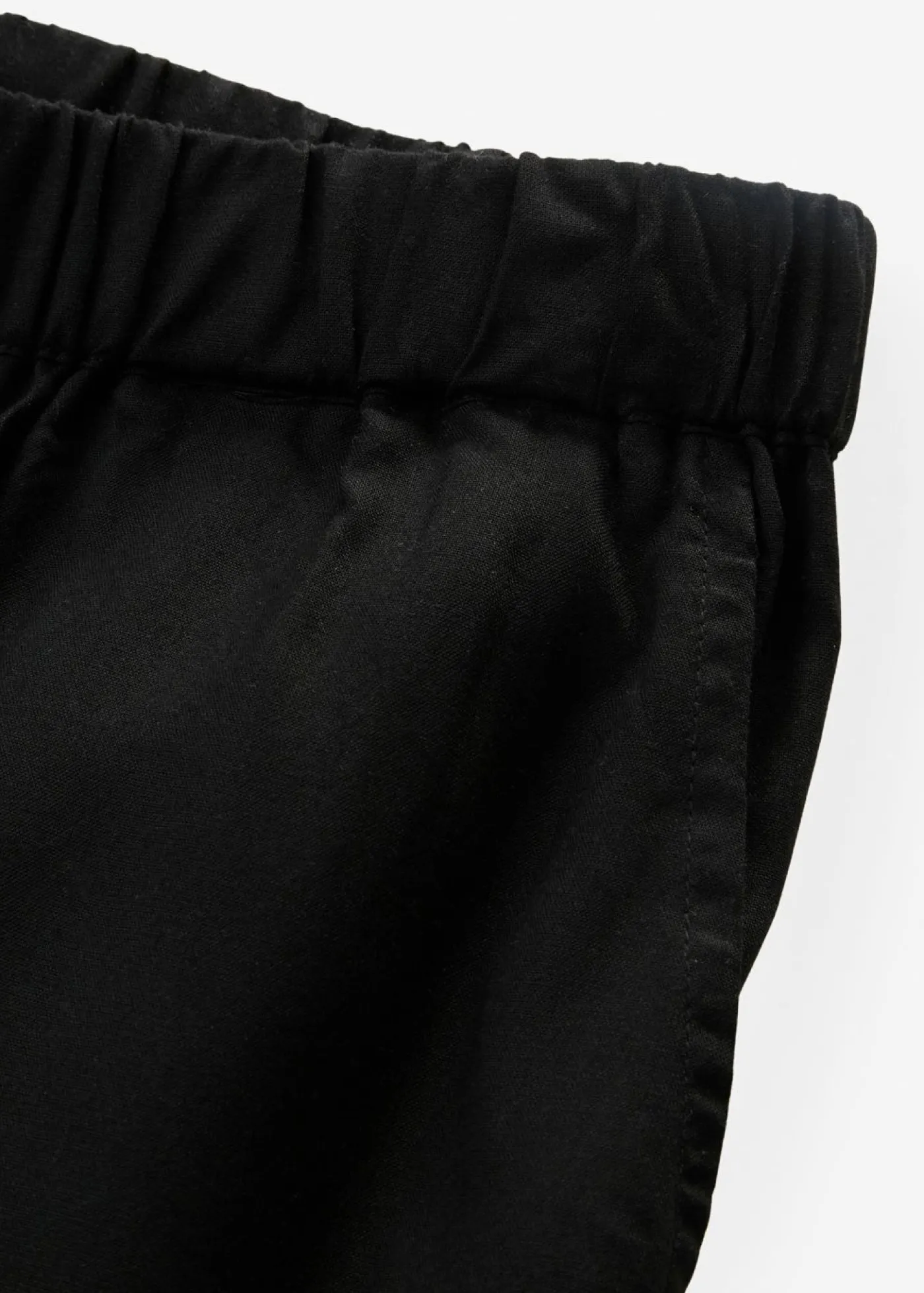 bonprix bonprix Pantalón elástico de viscosa con cinturilla cómoda Negro Online
