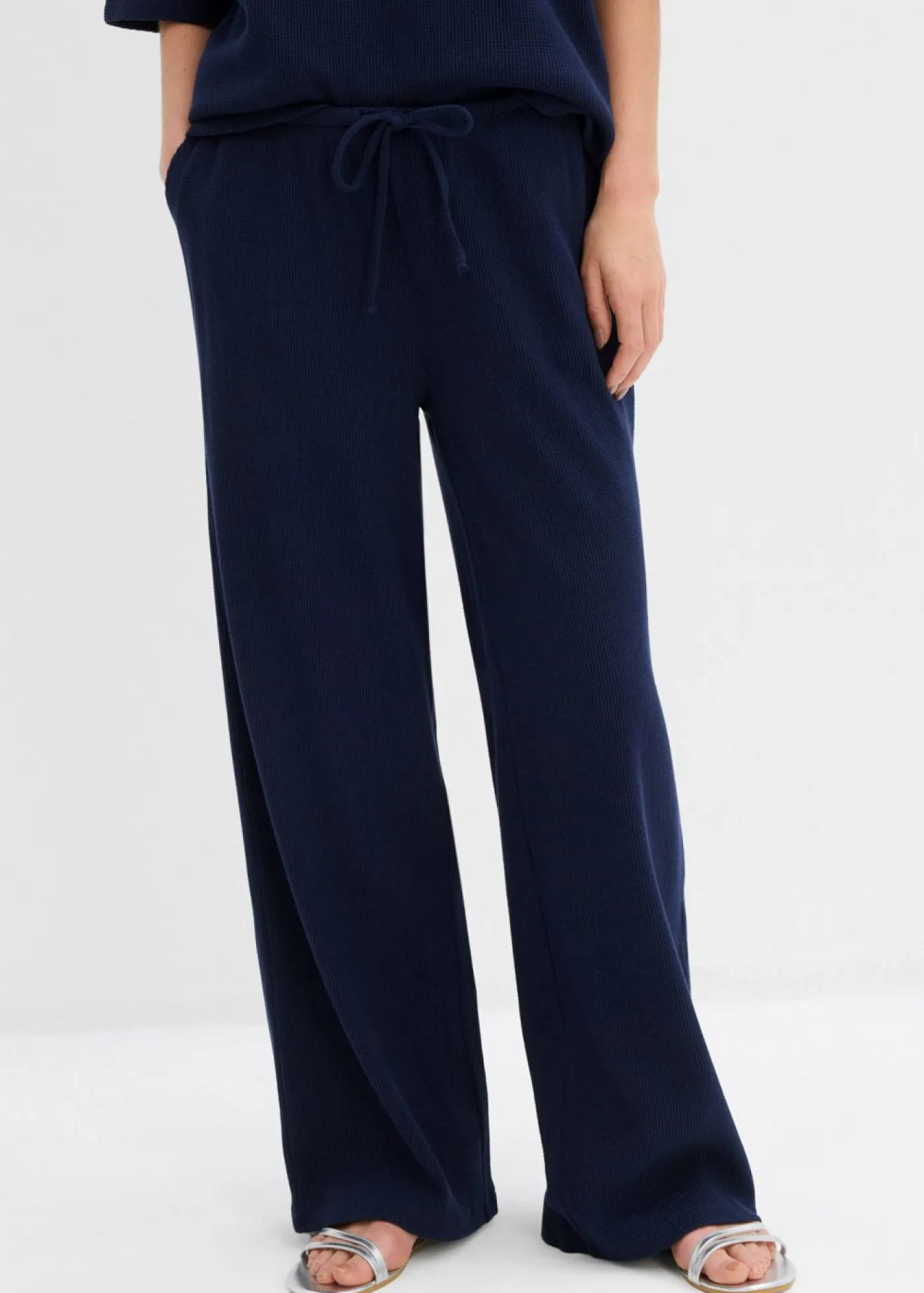 bonprix bonprix Pantalón estructurado de algodón puro Azul marino Discount