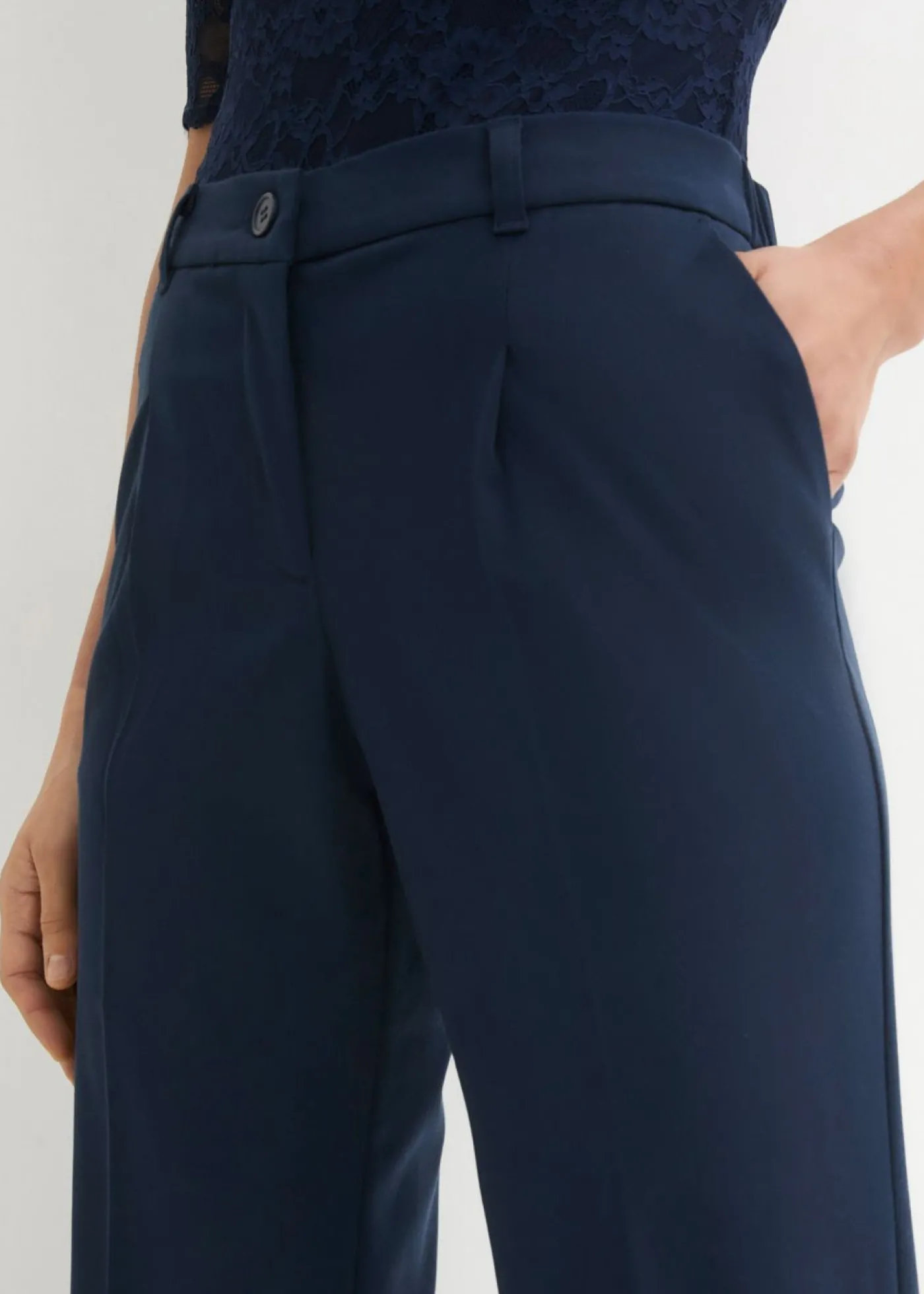 bonprix bonprix Pantalón Marlene Azul marino Clearance
