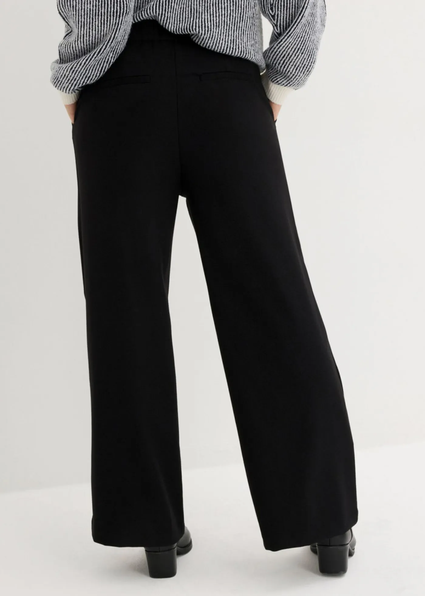 bonprix bonprix Pantalón Marlene con aspecto de lana Negro Online