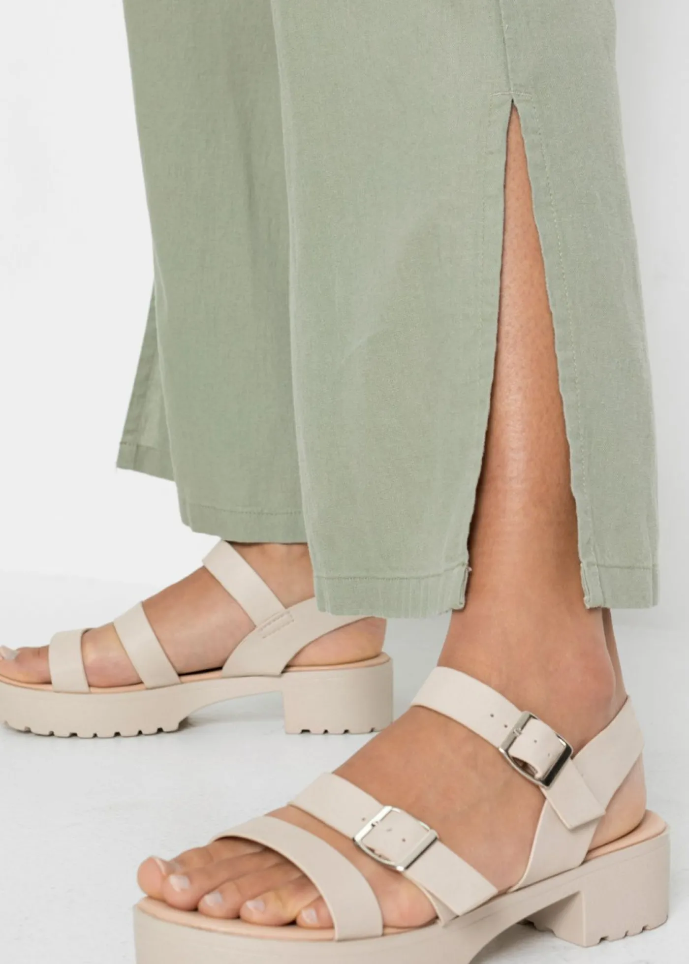 bonprix bonprix Pantalón Marlene de lino Verde New