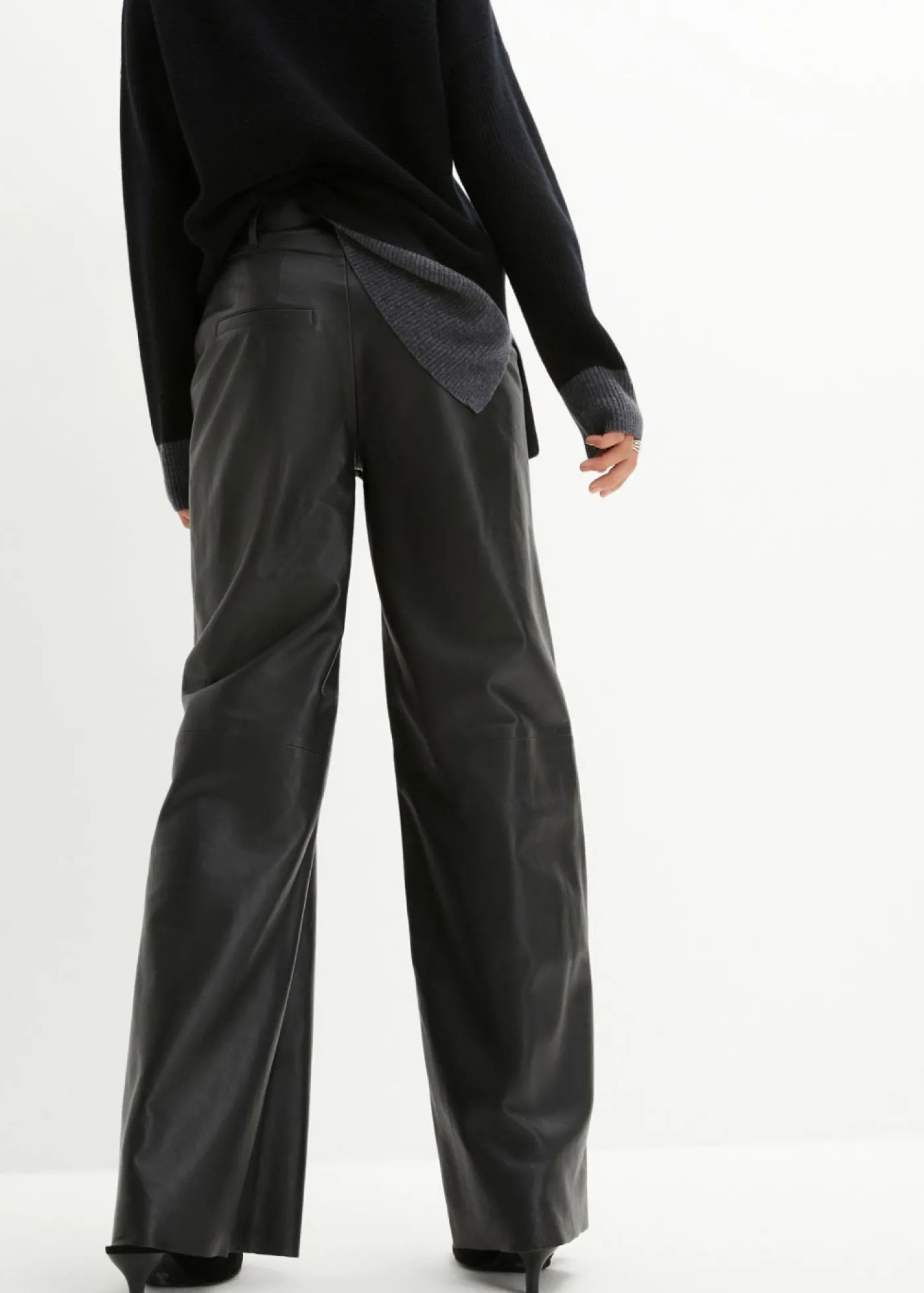 bonprix bonprix Pantalón Marlene de napa de cordero Negro Sale