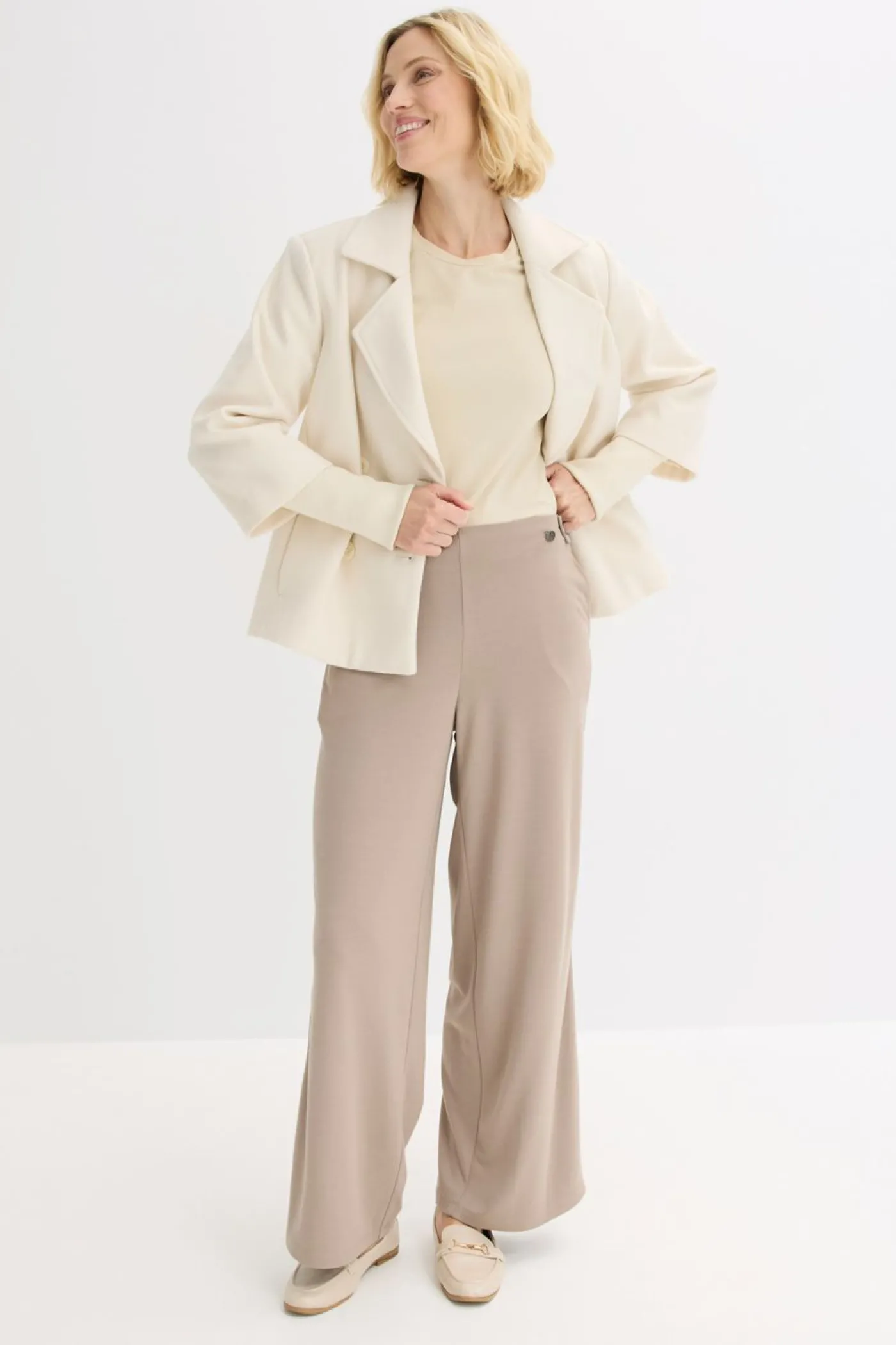 bonprix bonprix Pantalón Marlene de Punto di Roma con cinta de satén Marrón grisáceo Outlet