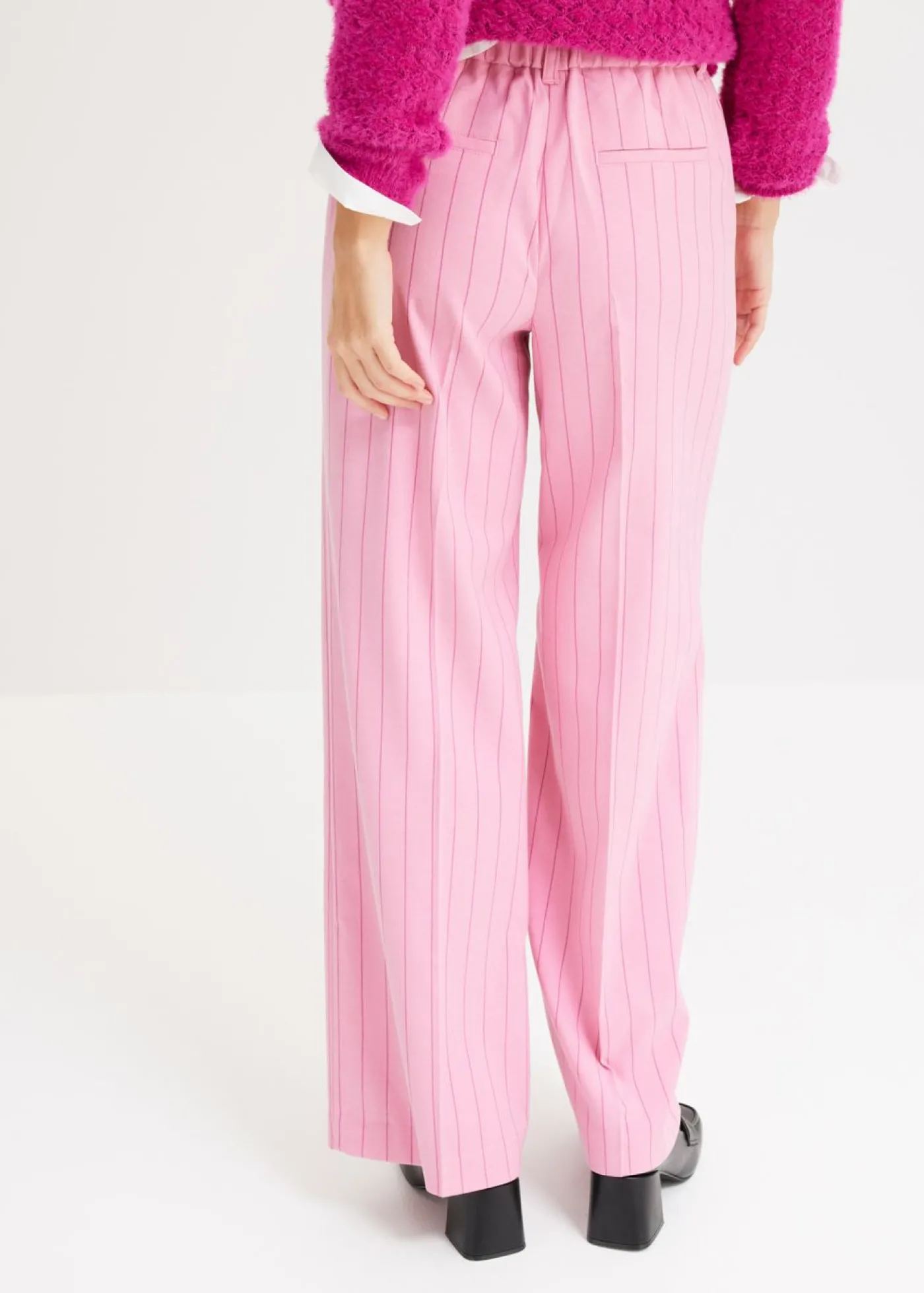 bonprix bonprix Pantalón Marlene de raya diplomática rosa orquídea-fucsia claro con rayas Best