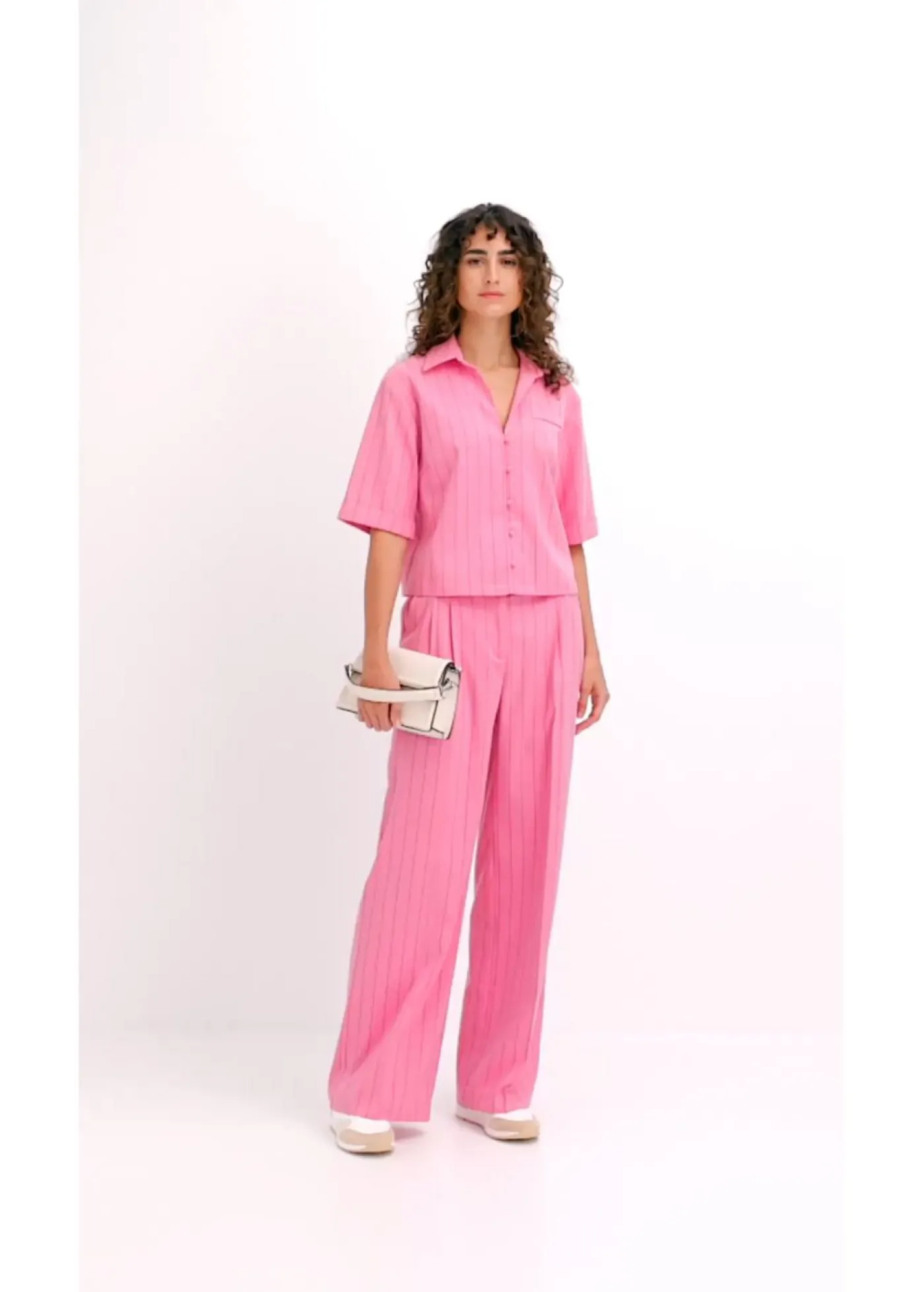 bonprix bonprix Pantalón Marlene de raya diplomática rosa orquídea-fucsia claro con rayas Best