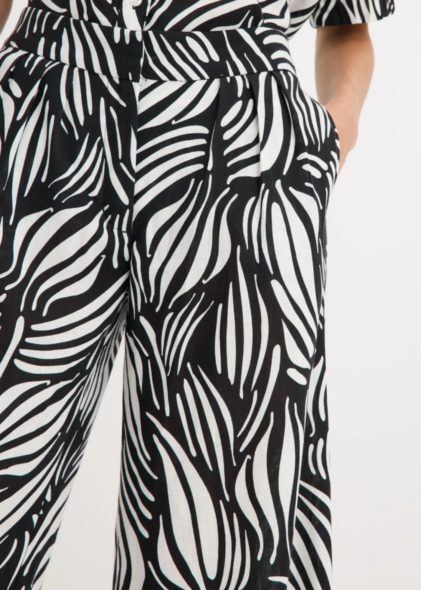 bonprix bonprix Pantalón palazzo con cintura cómoda Negro-blanco lana Clearance