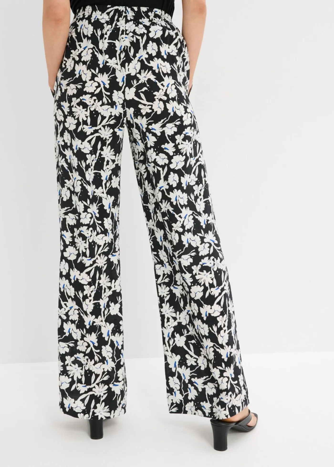 bonprix bonprix Pantalón palazzo de material estructurado Negro-blanco lana de flores Hot