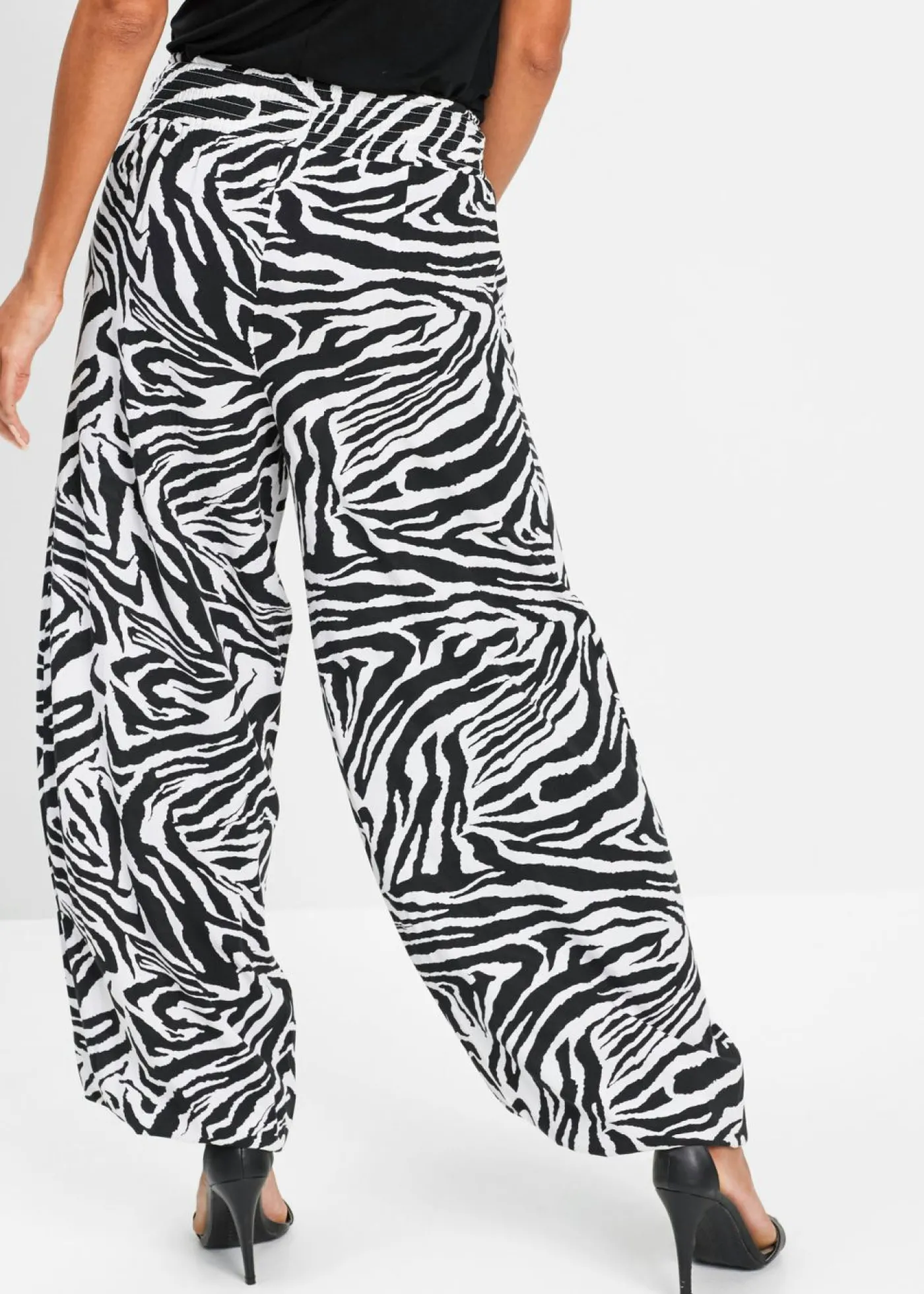 bonprix bonprix Pantalón Palazzo de viscosa fluida Negro con estampado de cebra New