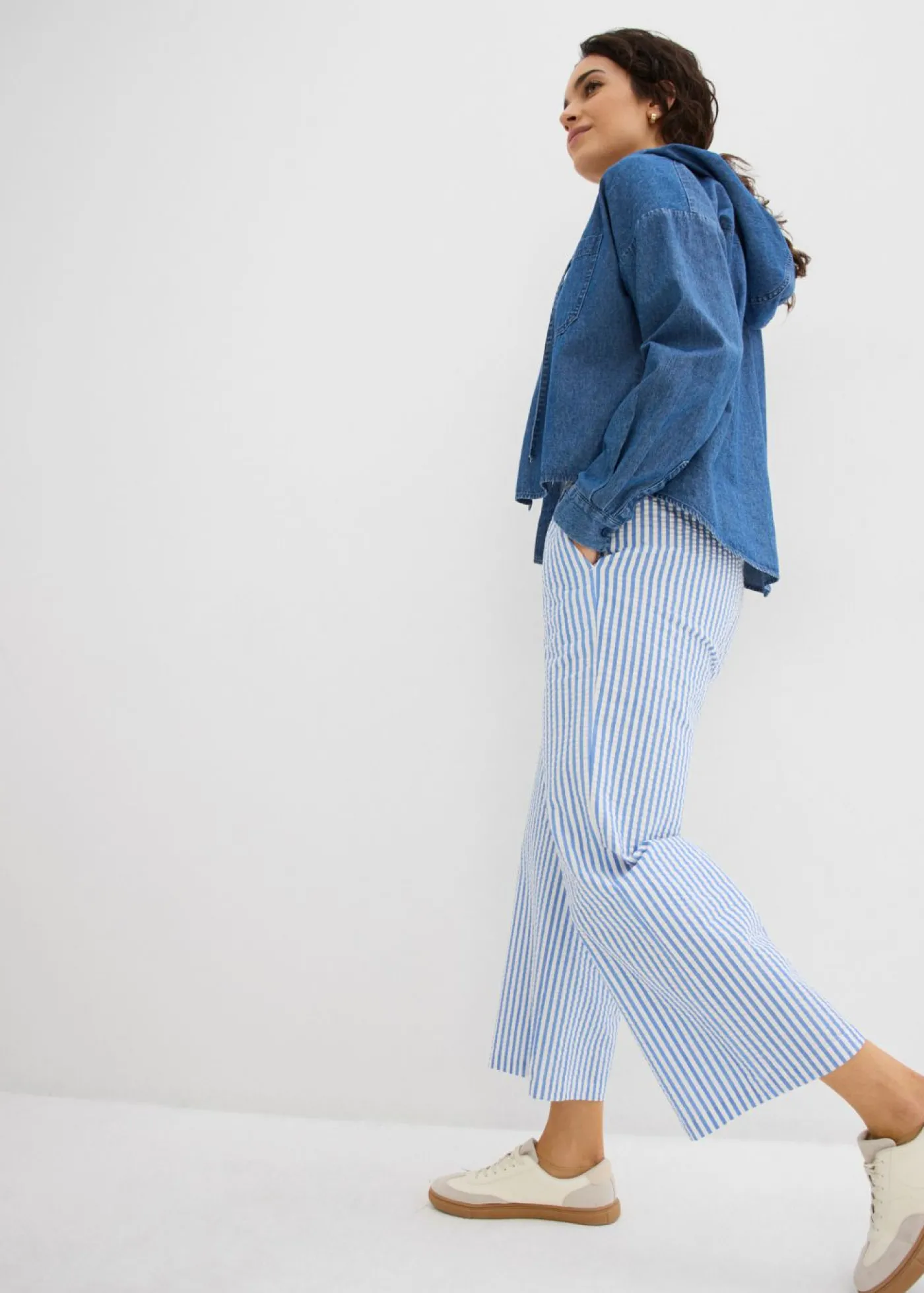 bonprix bonprix Pantalón palazzo estilo milrayas, largo 7/8 Azul glaciar-blanco lana New
