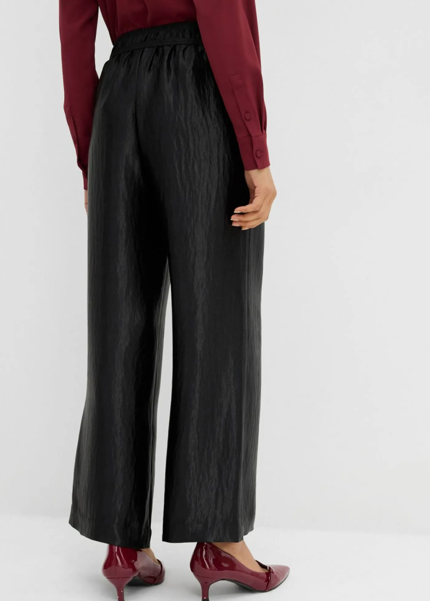 bonprix bonprix Pantalón palazzo satinado con cinturilla cómoda Negro Clearance