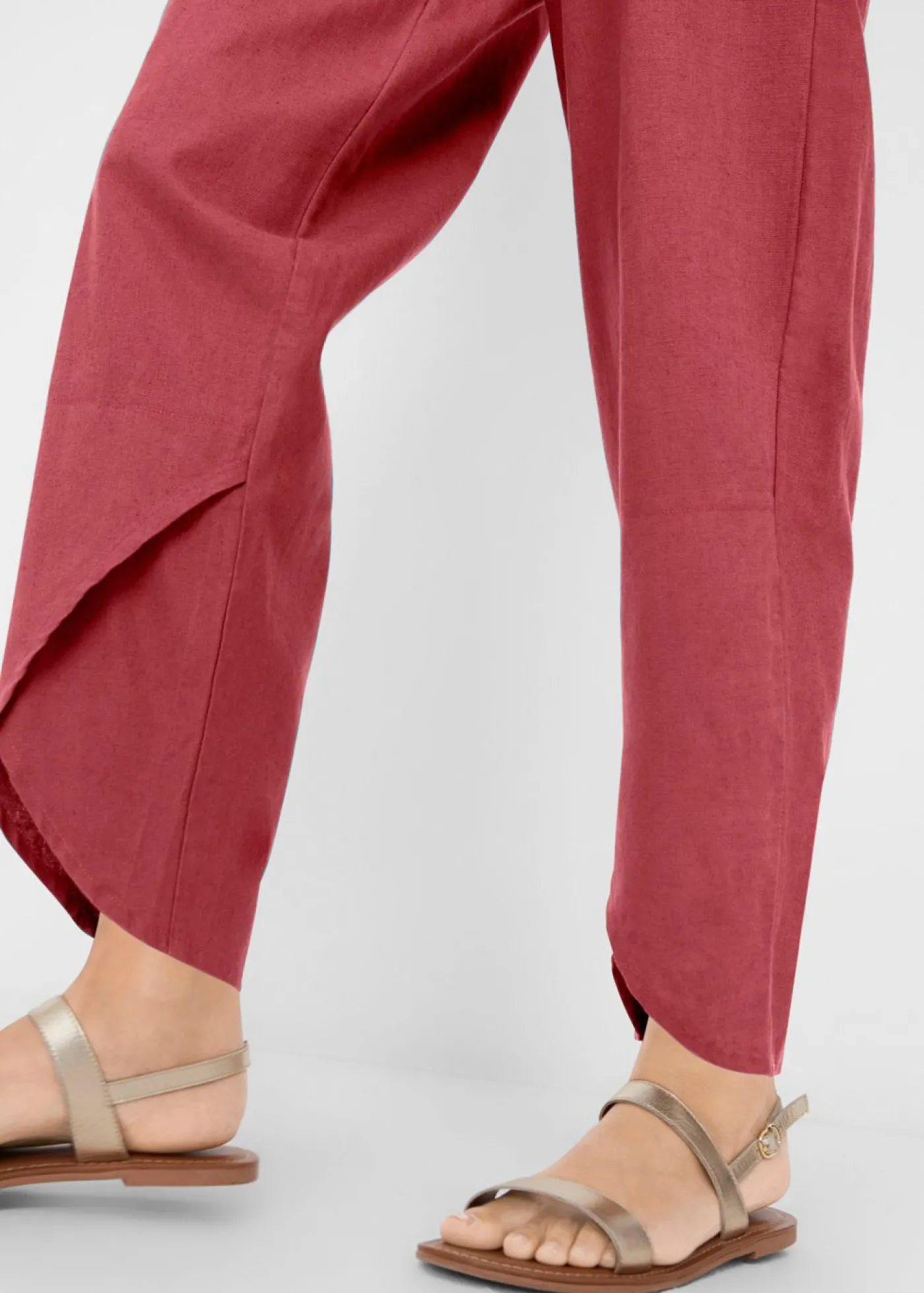 bonprix bonprix Pantalón pirata de mezcla de lino ligero marrón marsala