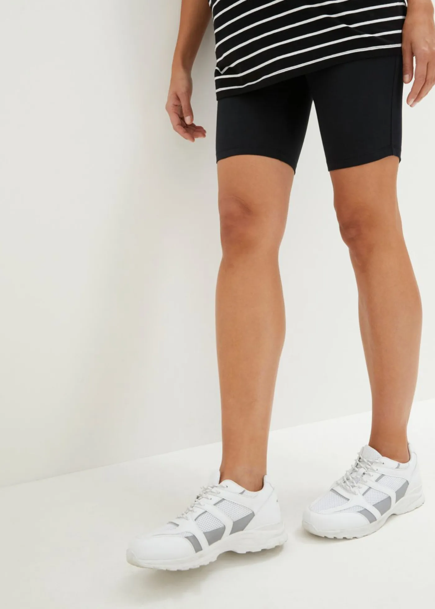 bonprix bonprix Pantalón premamá estilo ciclista de algodón orgánico (2 unidades) Negro-beige Best