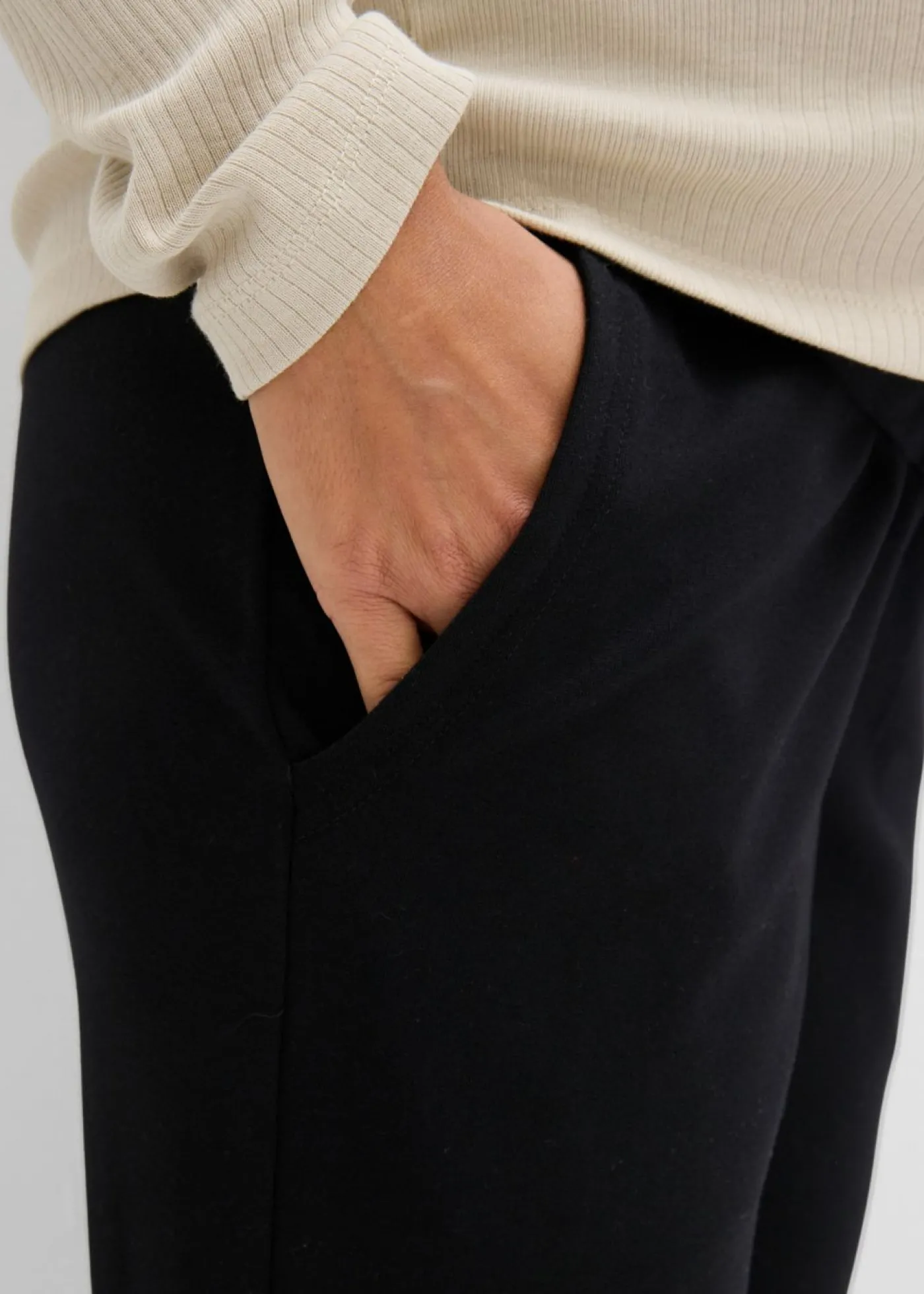 bonprix bonprix Pantalón premamá sin cierre de Punto di Roma con cinturilla elástica Negro New
