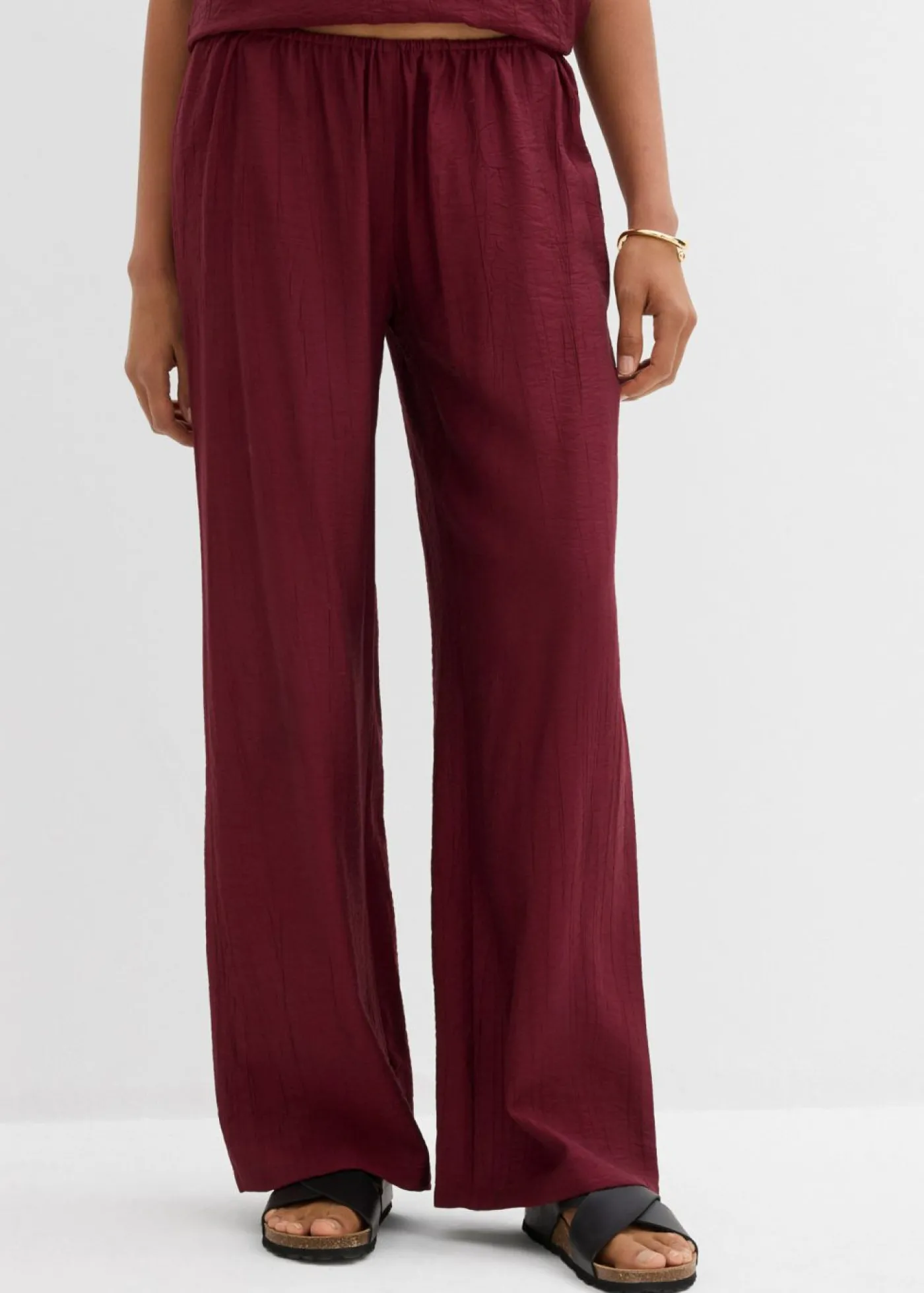 bonprix bonprix Pantalón sin cierre de mezcla de viscosa estructurada rojo avellana Online
