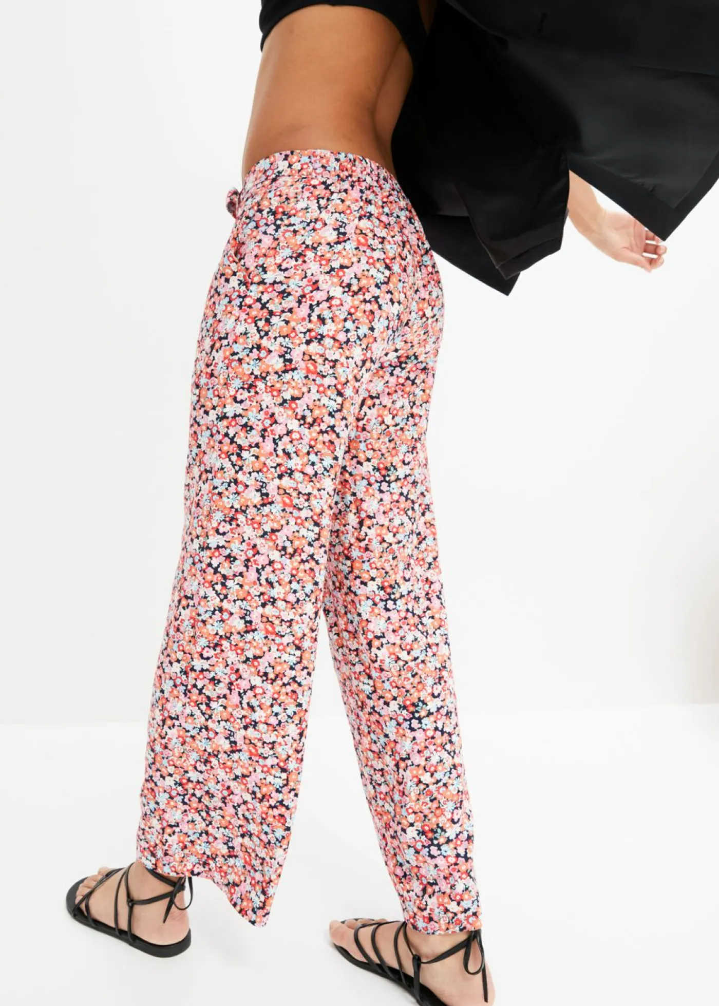bonprix bonprix Pantalón sin cierre de viscosa pura naranja/menta de flores Online