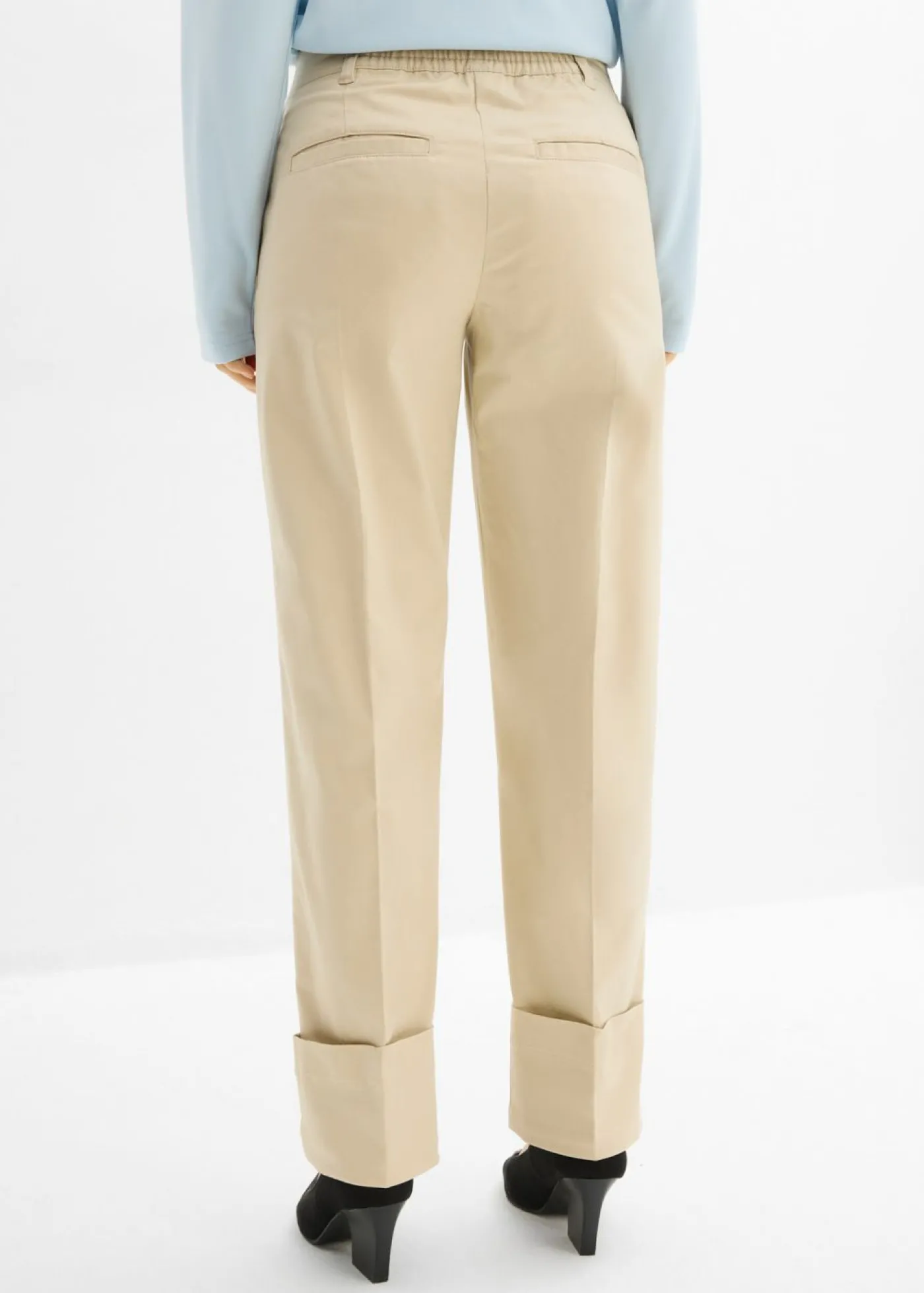 bonprix bonprix Pantalón tipo chino Arena claro Outlet