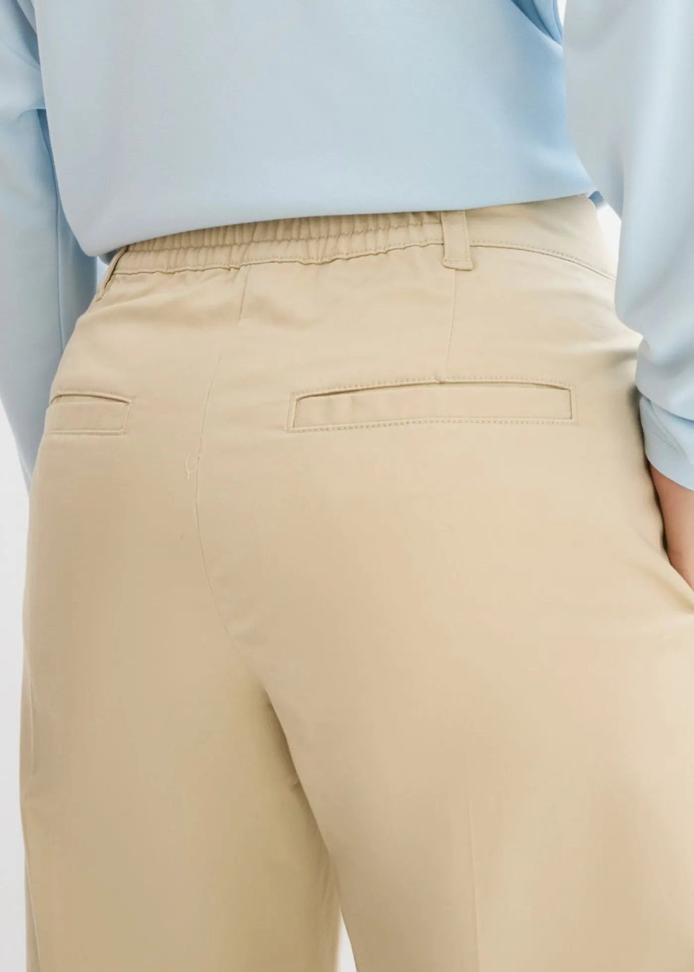 bonprix bonprix Pantalón tipo chino Arena claro Outlet