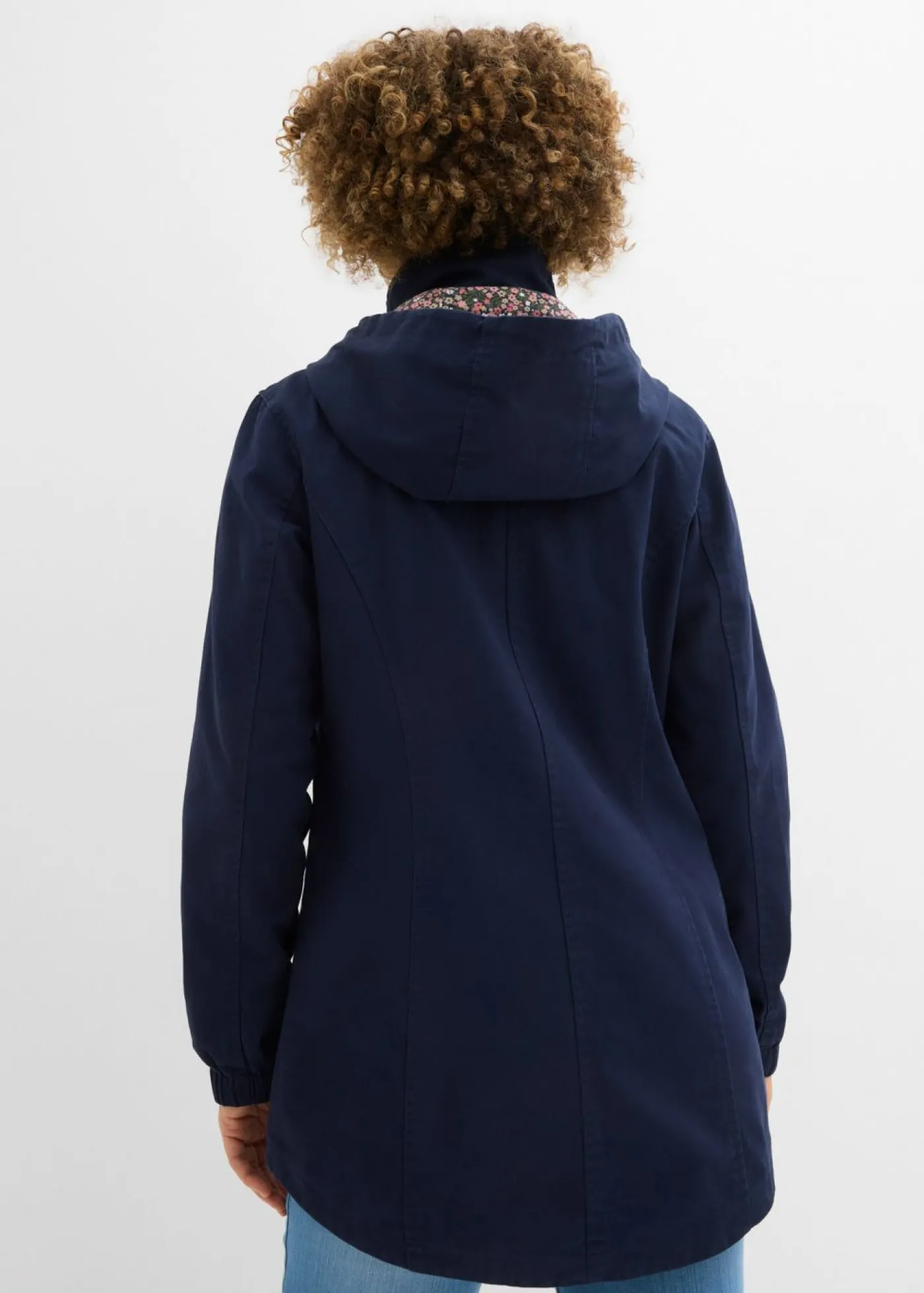 bonprix bonprix Parka de entretiempo de algodón con capucha estampada Azul marino New