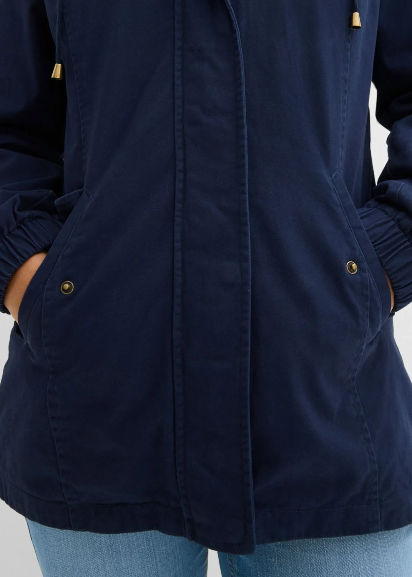 bonprix bonprix Parka de entretiempo de algodón con capucha estampada Azul marino New