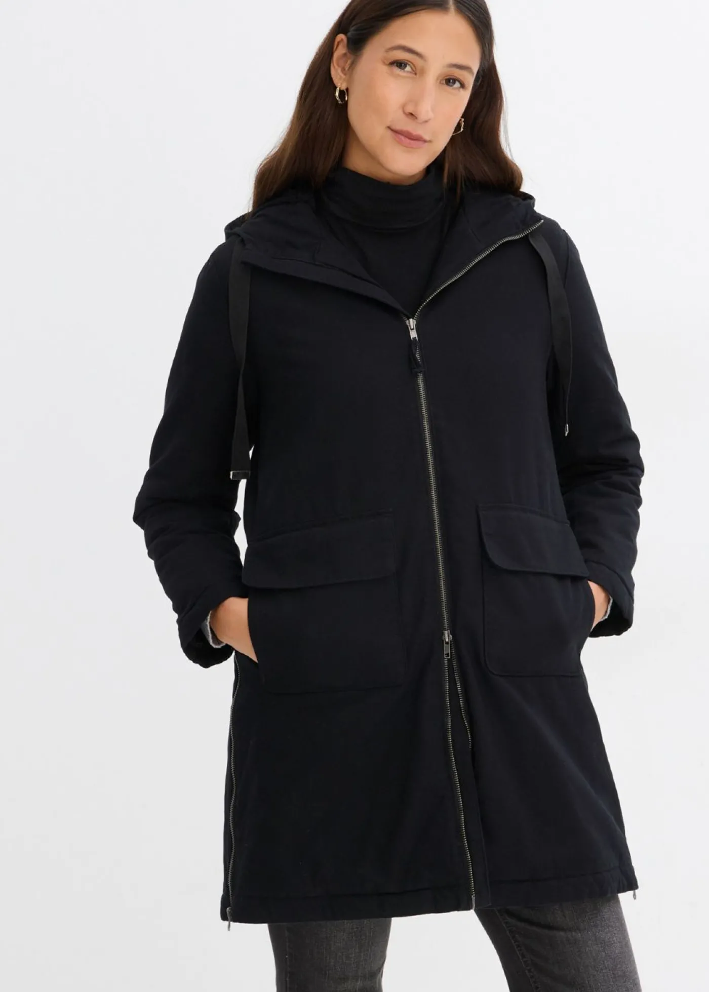 bonprix bonprix Parka de invierno ancha, con capucha y forro polar Negro Online