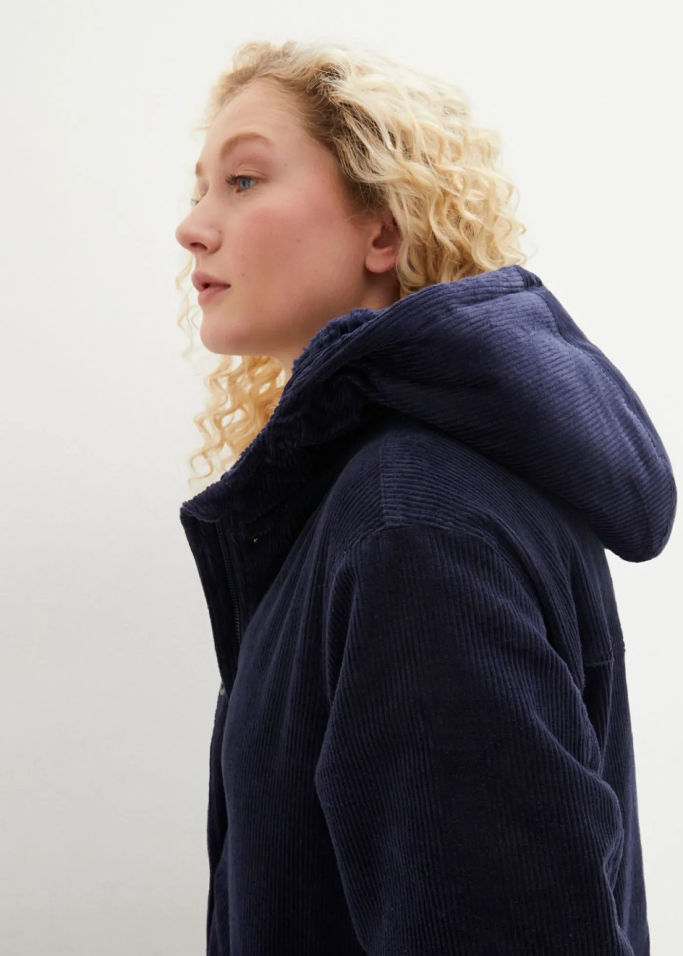 bonprix bonprix Parka de pana con forro suave Azul marino Best