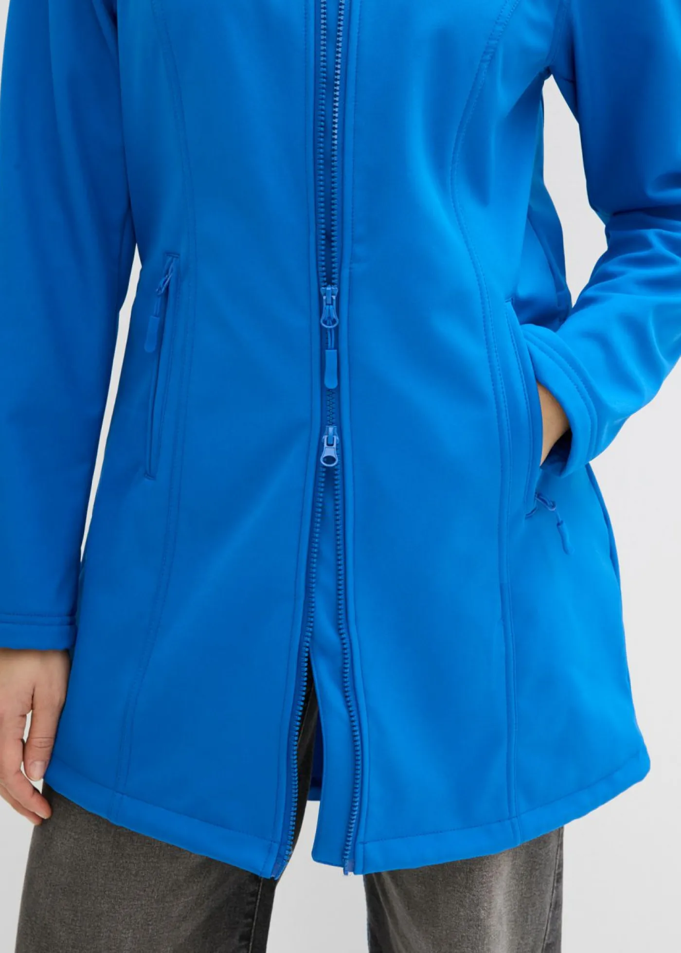 bonprix bonprix Parka de softshell repelente al agua Azul ártico Hot