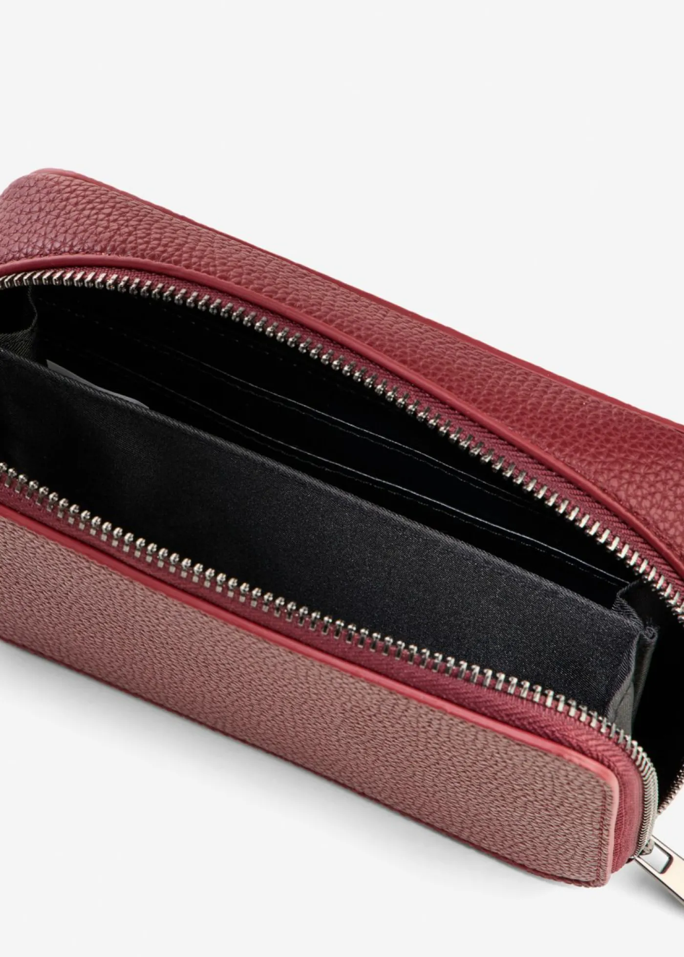 bonprix bonprix Pequeño bolso estilo bandolera con correa desmontable Rojo rubí Discount