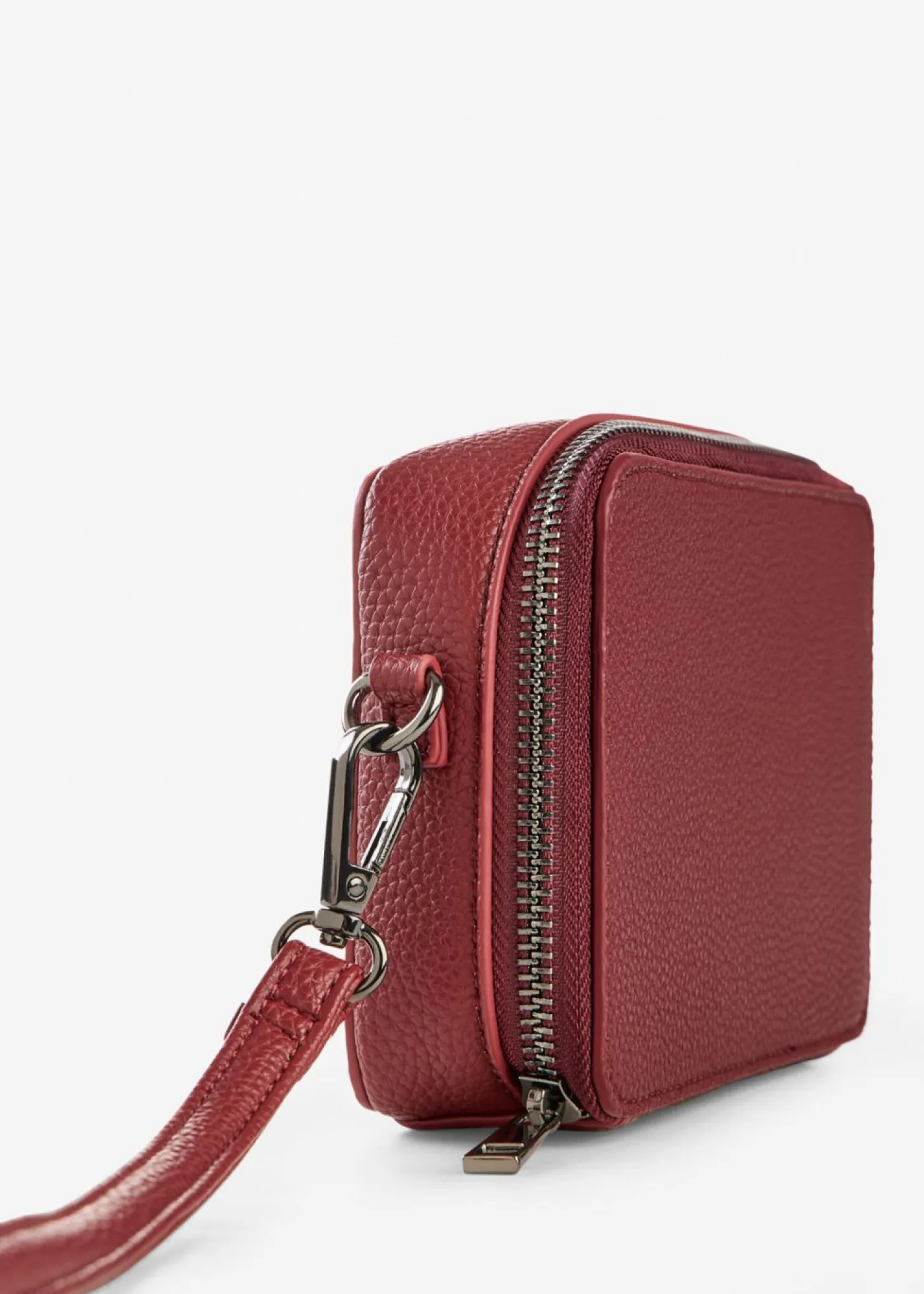 bonprix bonprix Pequeño bolso estilo bandolera con correa desmontable Rojo rubí Discount
