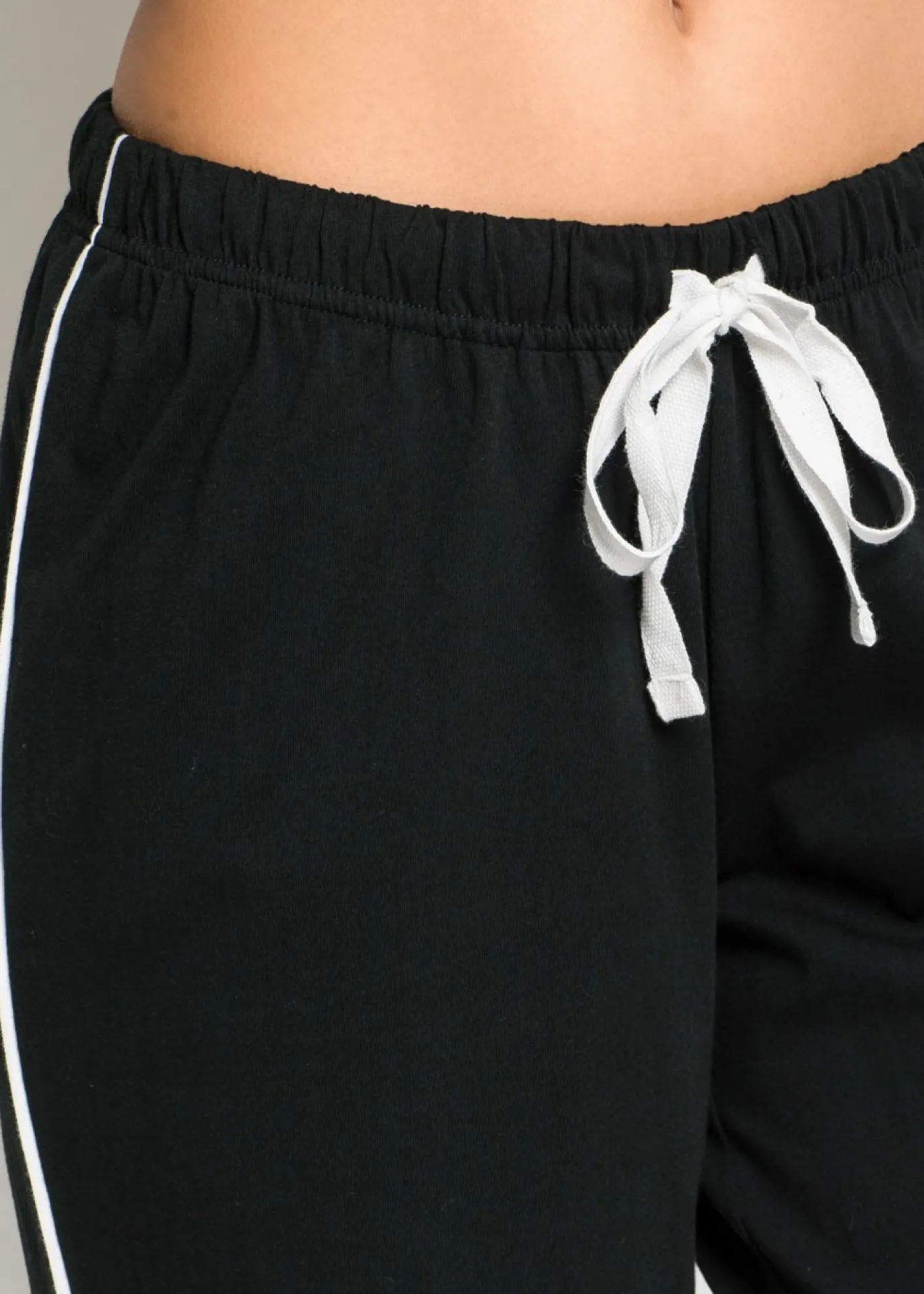 bonprix bonprix Pijama capri de algodón orgánico puro Negro-blanco Sale