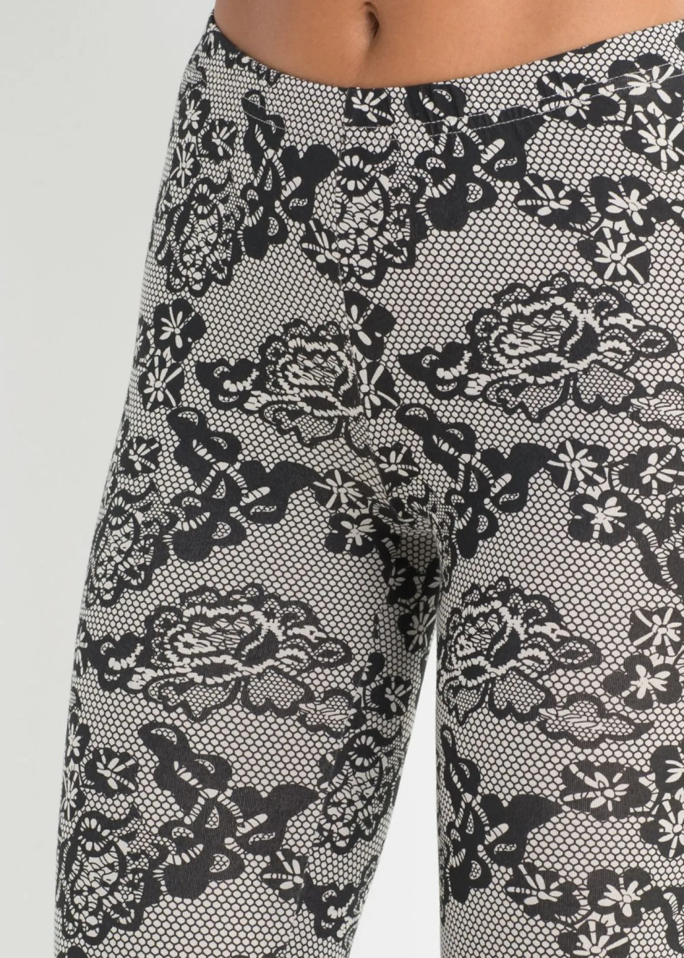 bonprix bonprix Pijama con leggings Negro-gris estampado Online