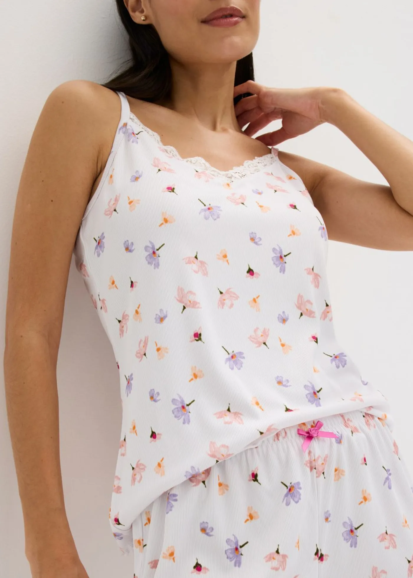 bonprix bonprix Pijama corto de canalé blanco con flores Discount