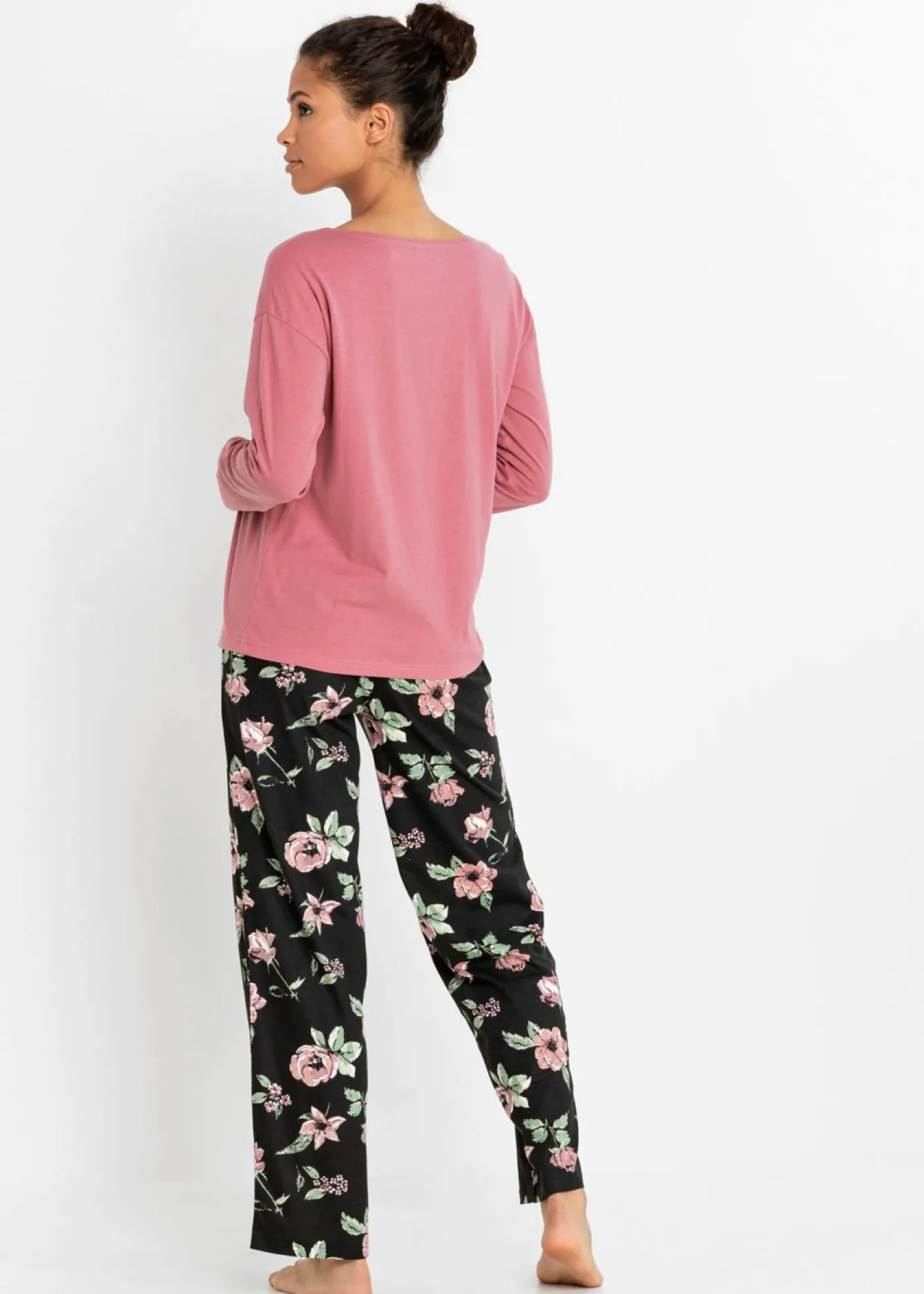 bonprix bonprix Pijama de algodón orgánico puro Sorbete de frambuesa-negro de flores Discount