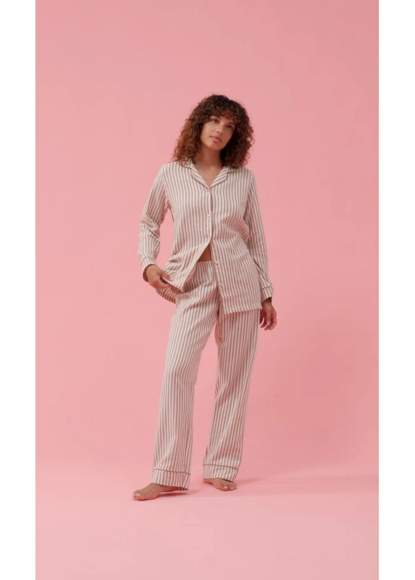 bonprix bonprix Pijama de franela con bolsa regalo Batido de chocolate/blanco lana de rayas Discount