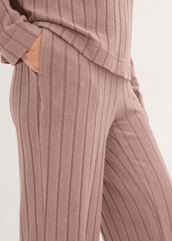 bonprix bonprix Pijama holgado de punto suave de canalé Marrón mate Sale