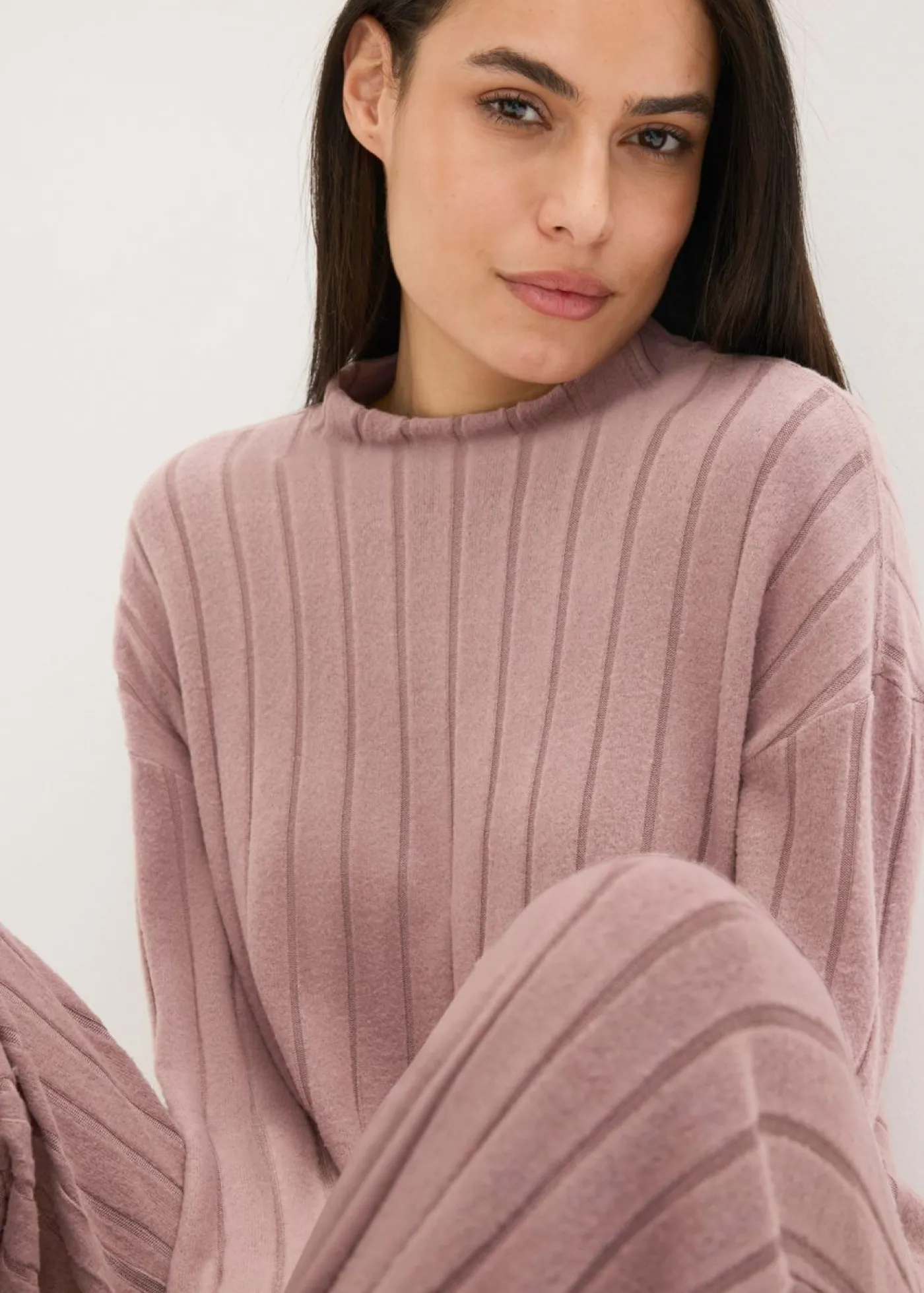 bonprix bonprix Pijama holgado de punto suave de canalé Marrón mate Sale